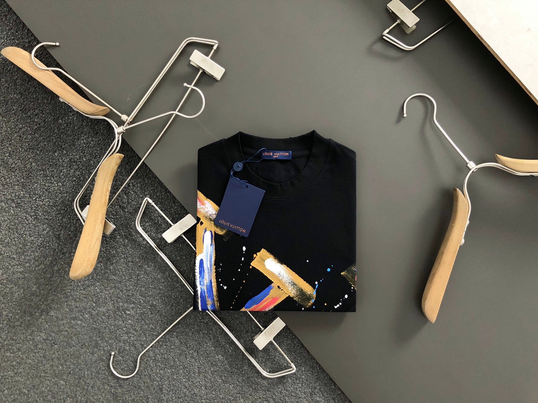 LuxluxHouse Best Quality Clothes T-shirt Louis Vuitton