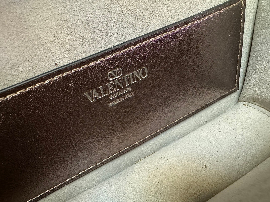 LuxluxHouse Best Quality Bags Valentino Women