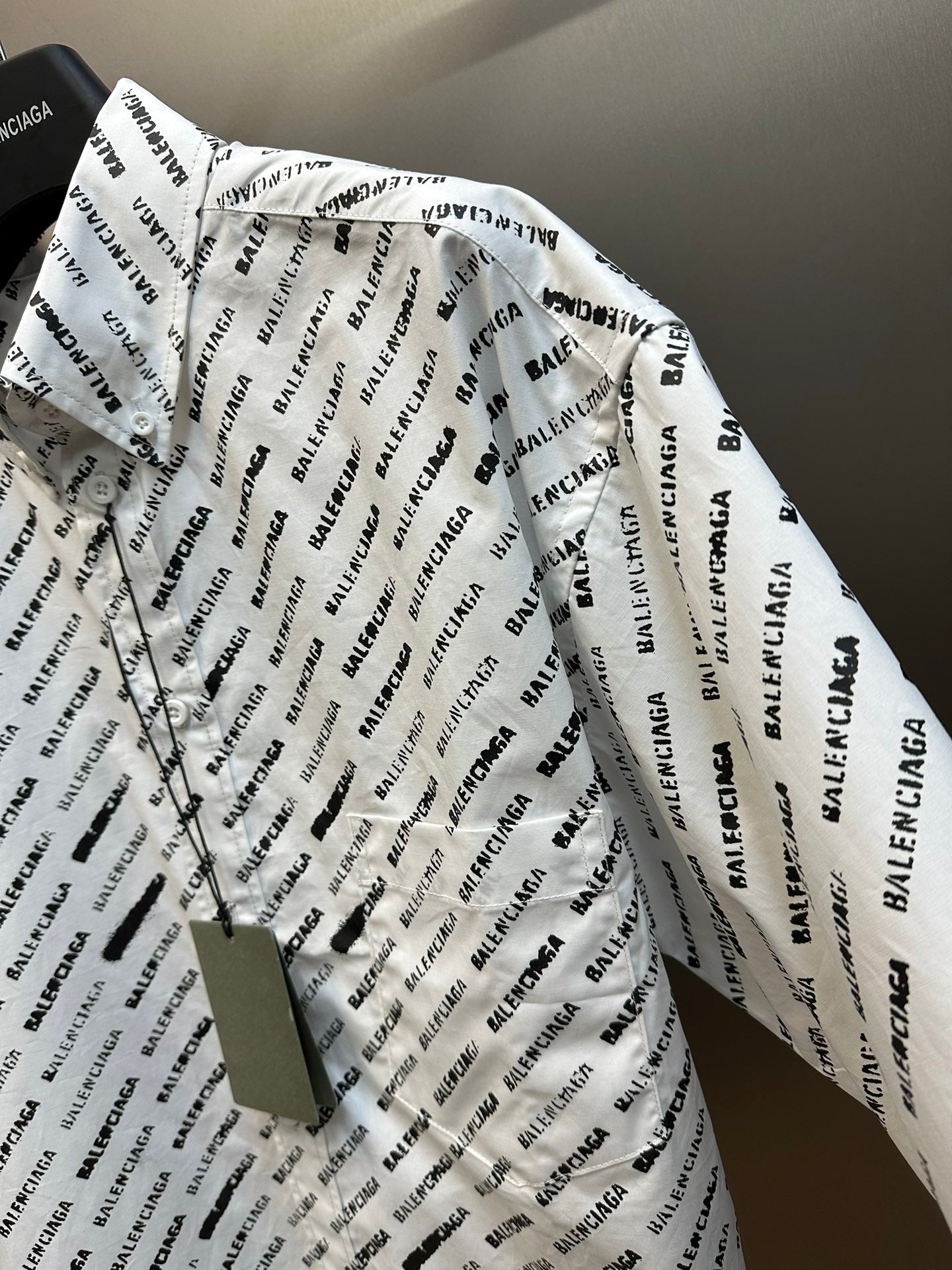 LuxluxHouse Best Quality Clothes Balenciaga Shirts&Polo