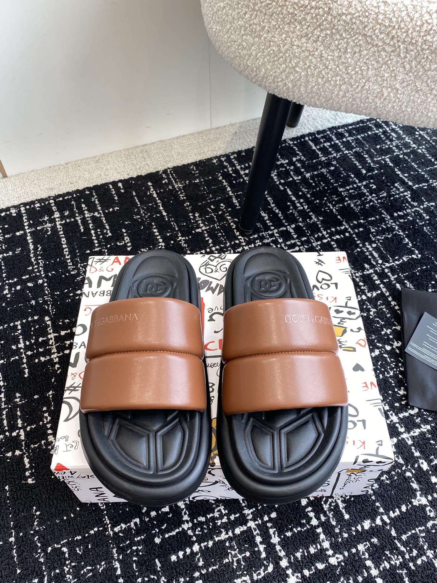 LuxluxHouse Best Quality Sandals Dolce & Gabbana