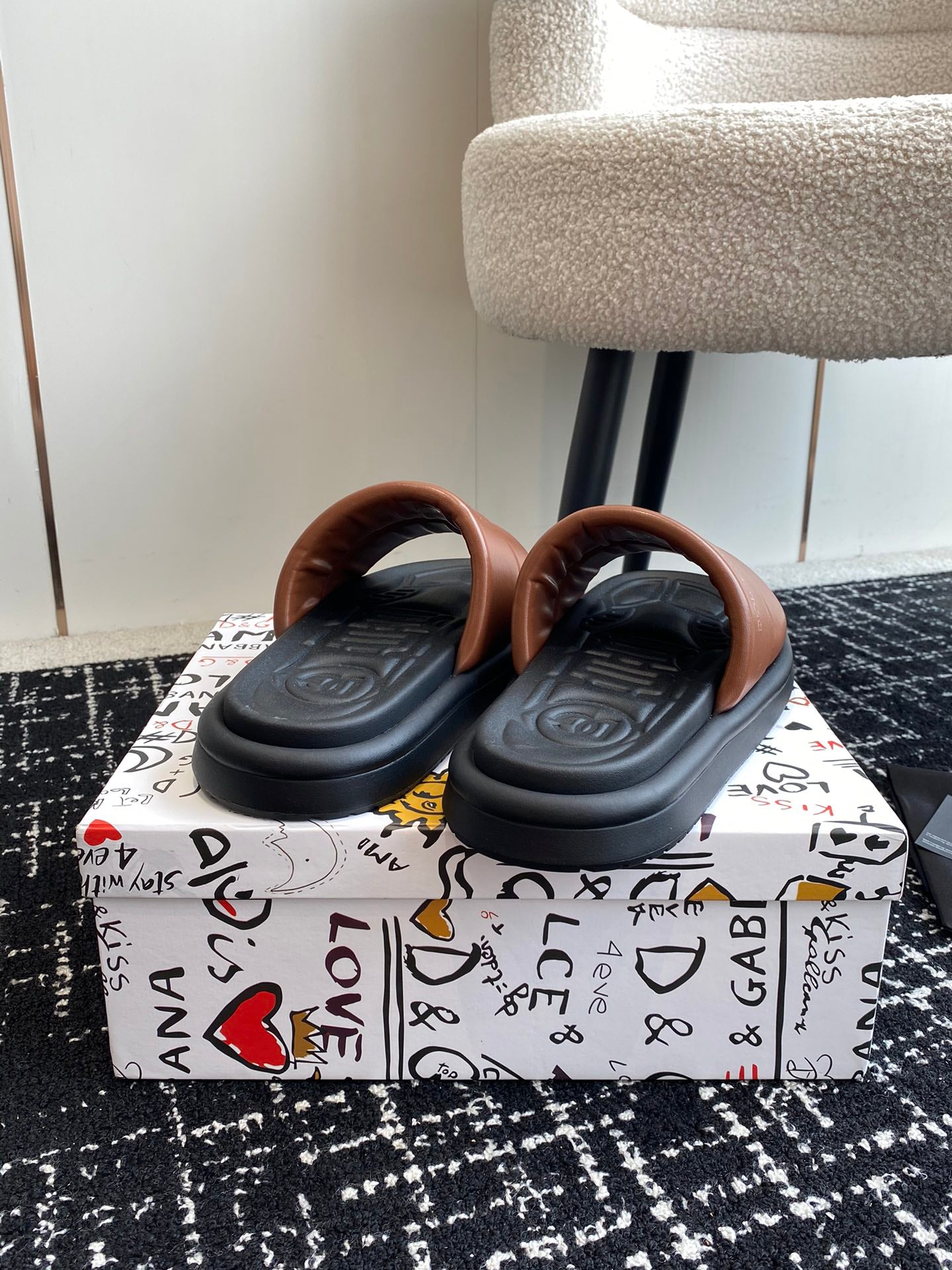 LuxluxHouse Best Quality Sandals Dolce & Gabbana