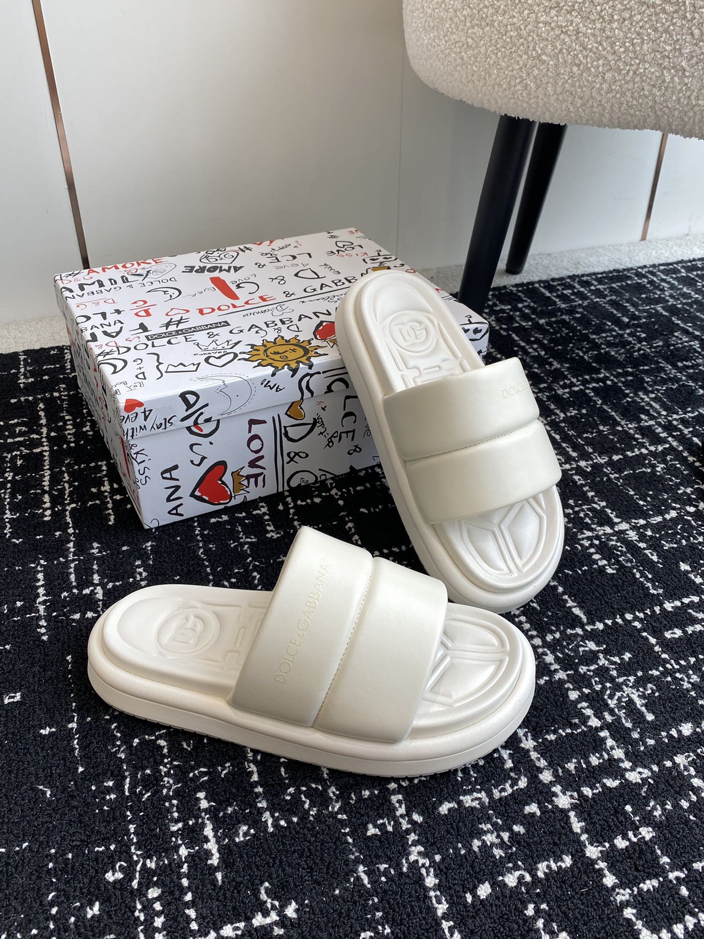 LuxluxHouse Best Quality Sandals Dolce & Gabbana