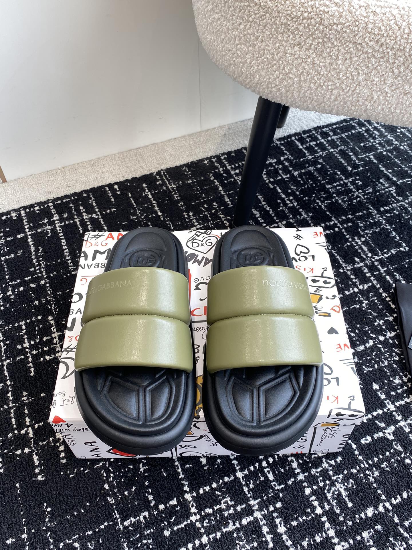 LuxluxHouse Best Quality Sandals Dolce & Gabbana