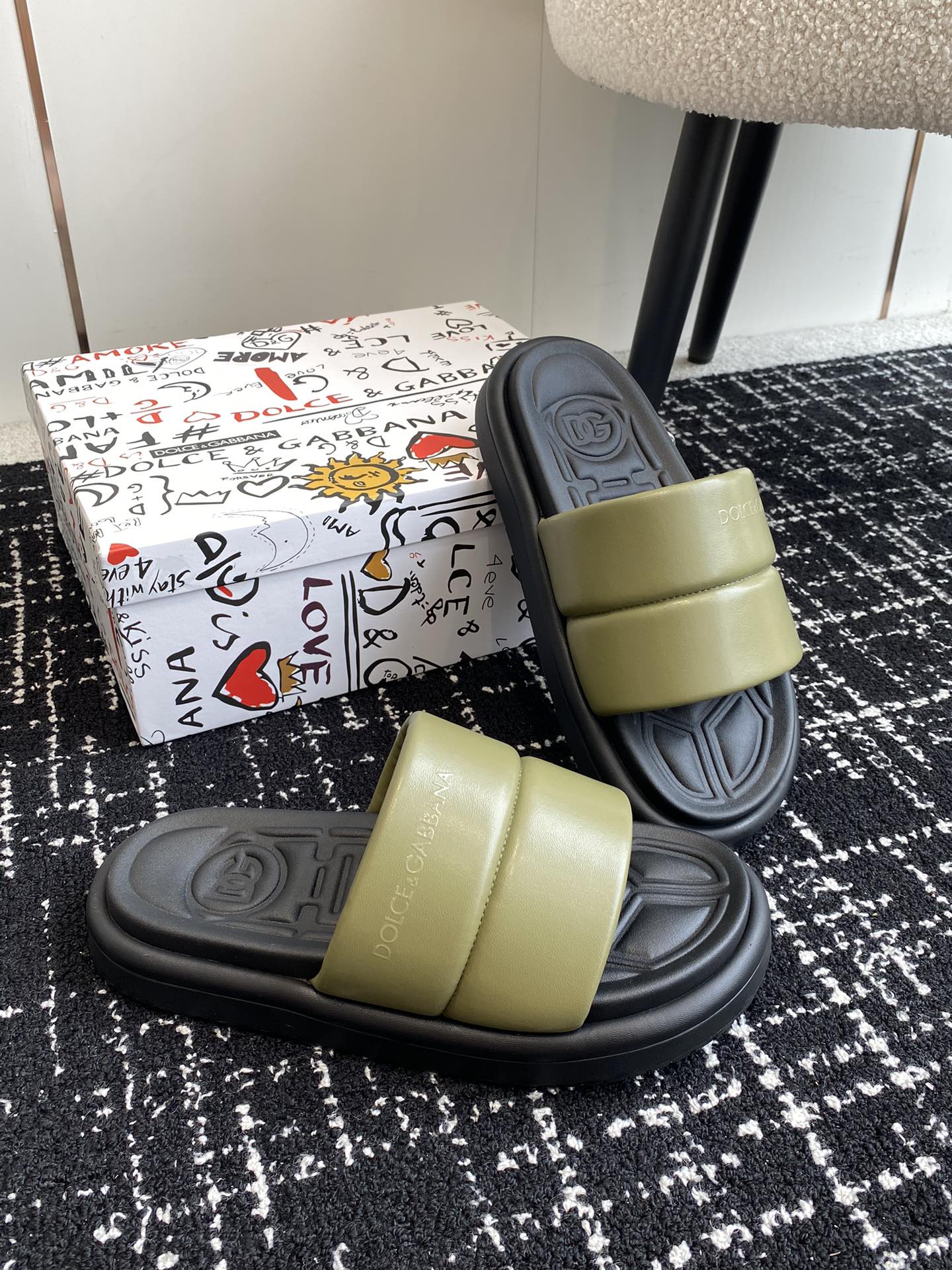 LuxluxHouse Best Quality Sandals Dolce & Gabbana