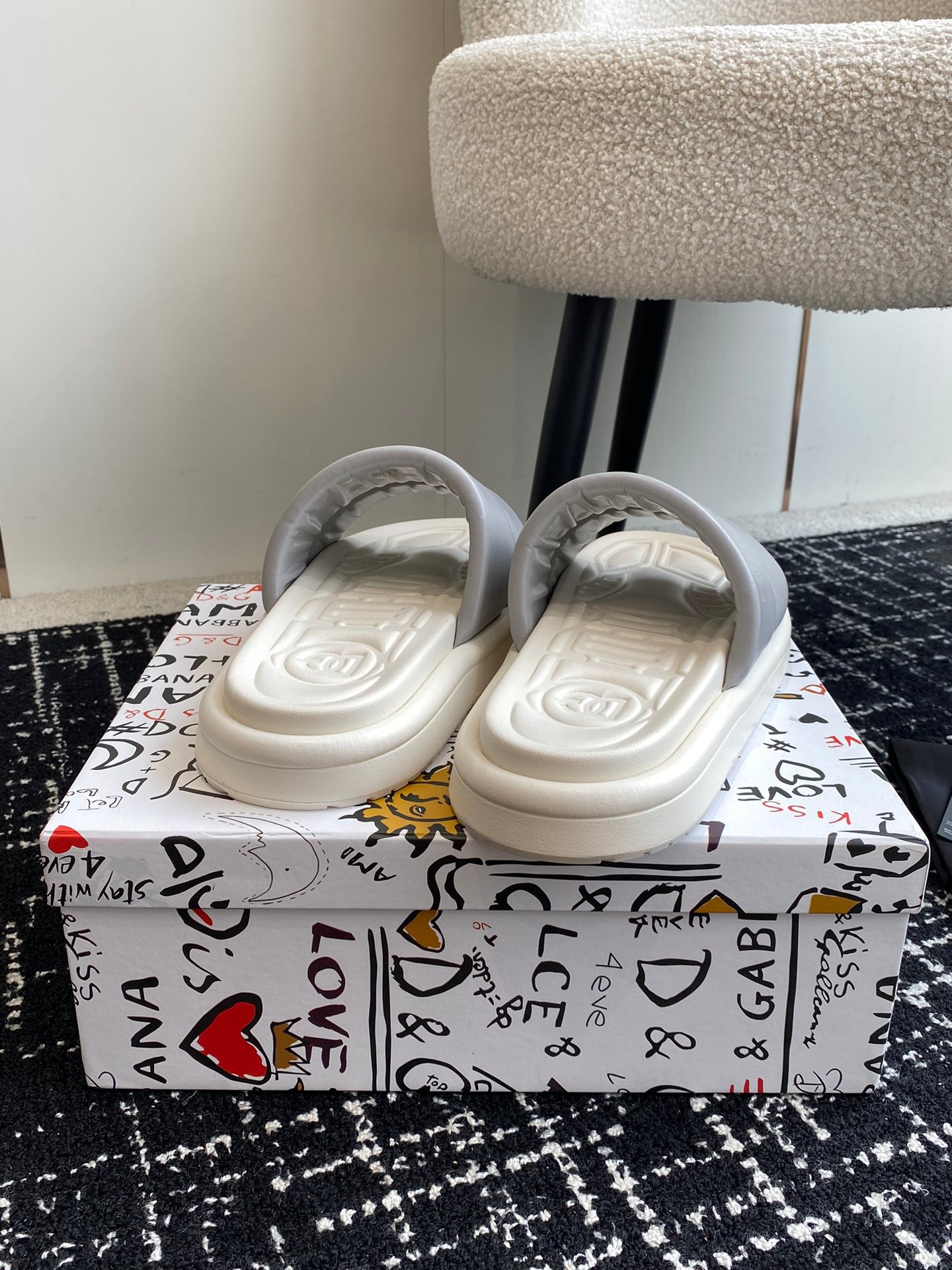 LuxluxHouse Best Quality Sandals Dolce & Gabbana