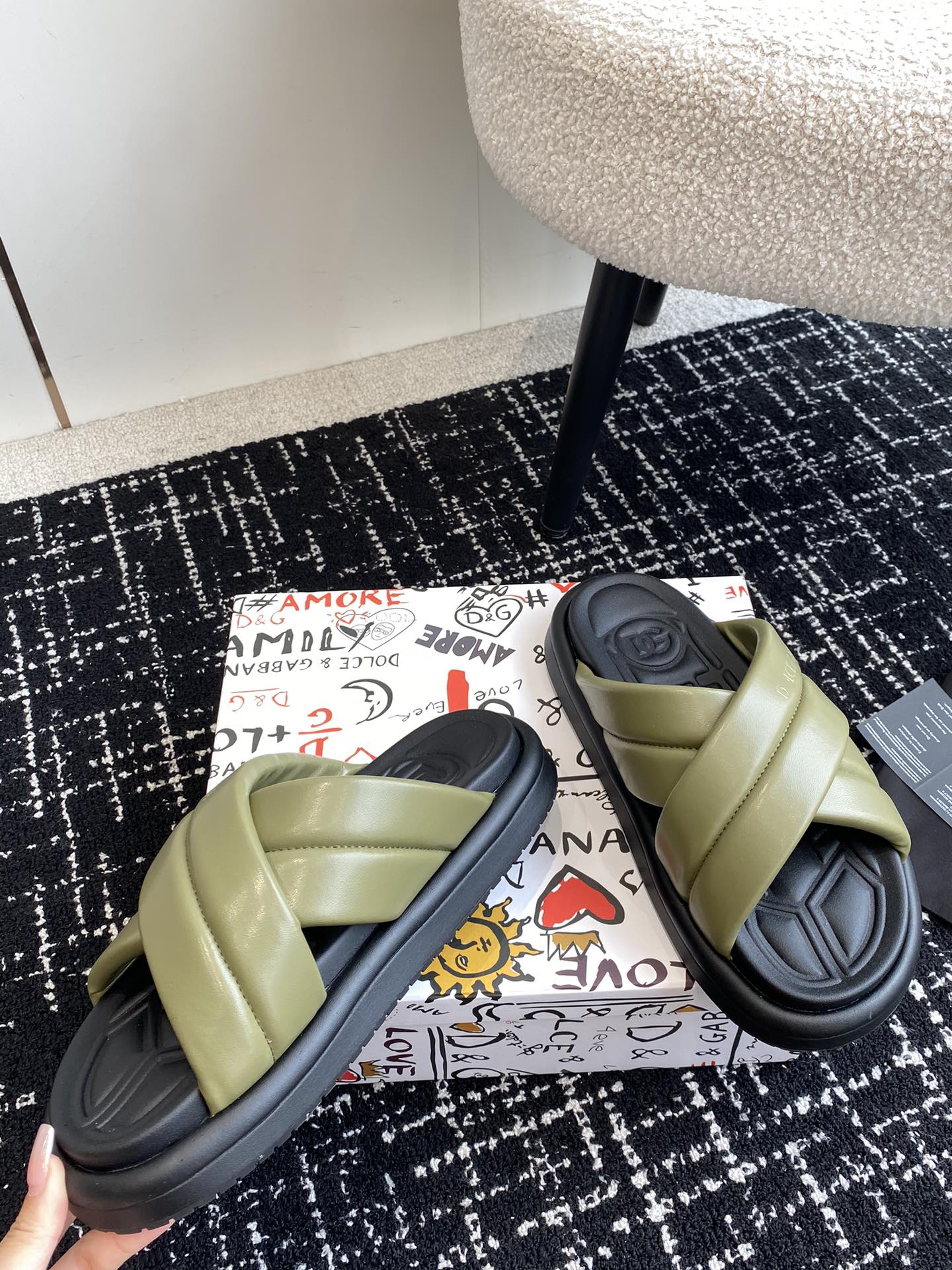 LuxluxHouse Best Quality Sandals Dolce & Gabbana