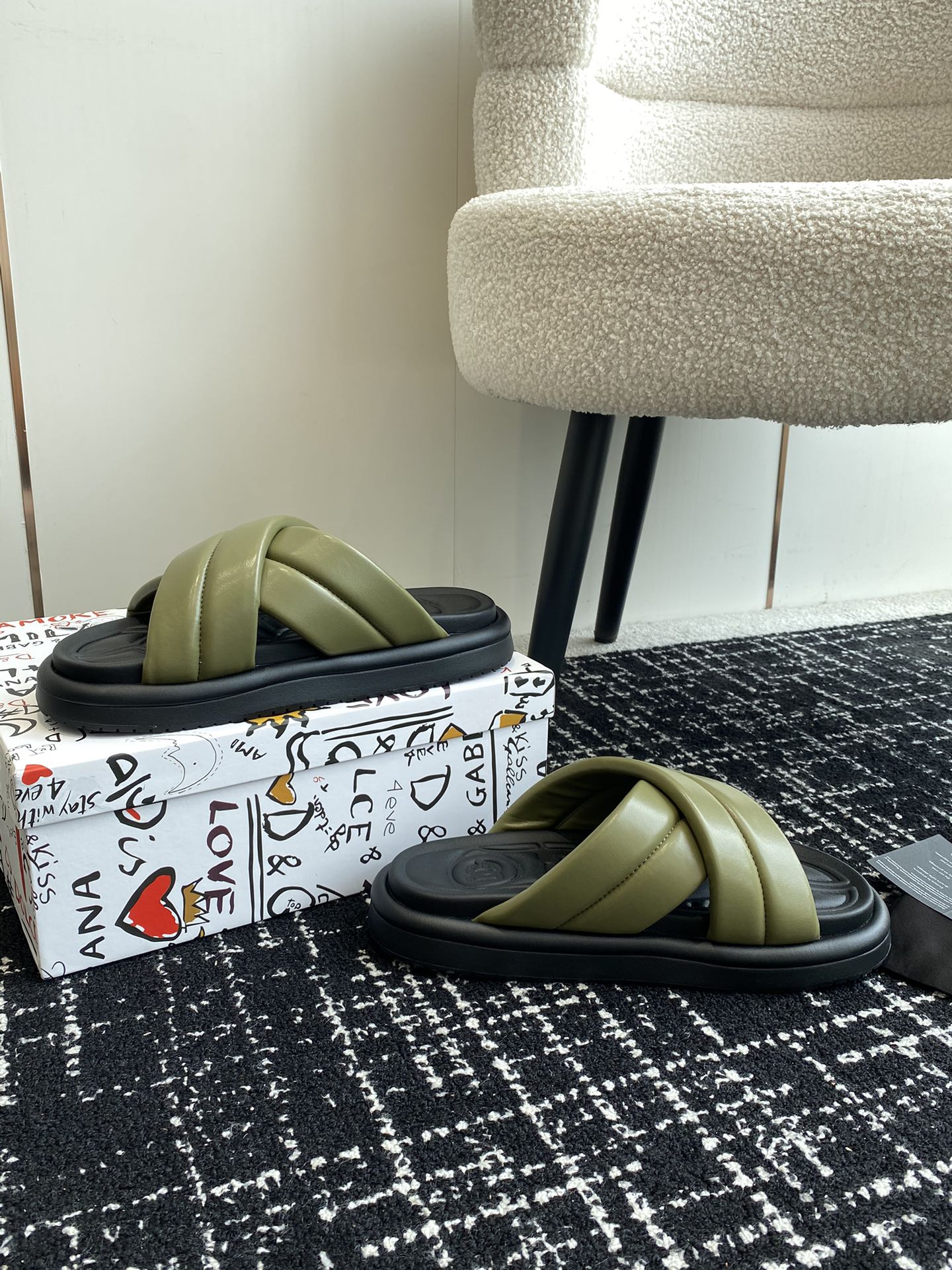 LuxluxHouse Best Quality Sandals Dolce & Gabbana