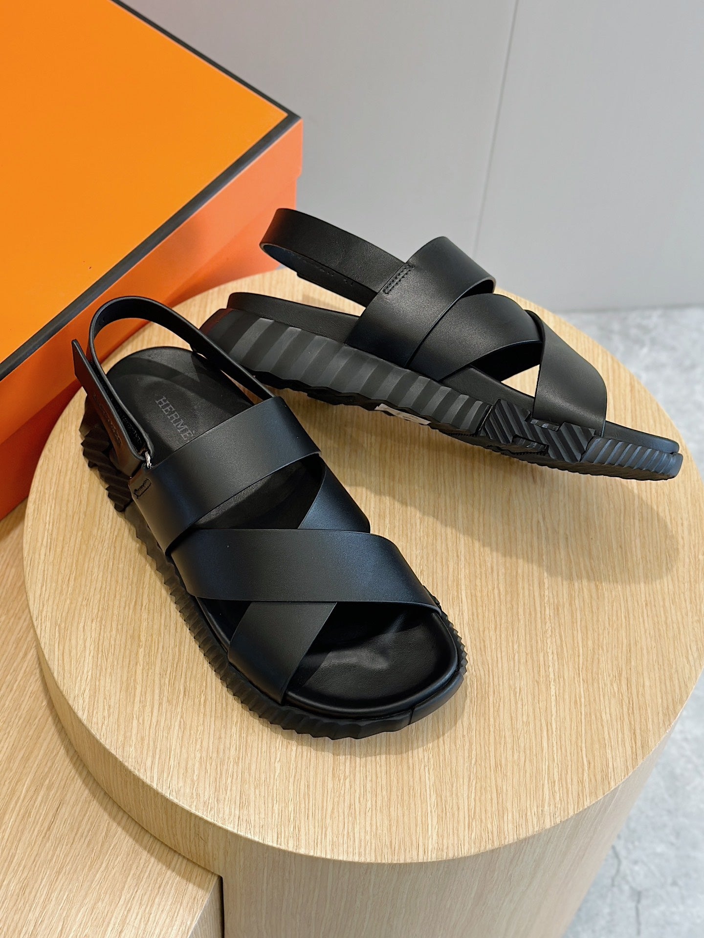 LuxluxHouse Best Quality Sandals Hermes