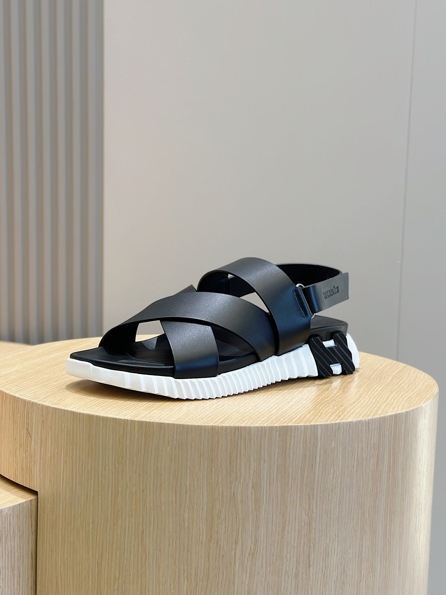 LuxluxHouse Best Quality Sandals Hermes