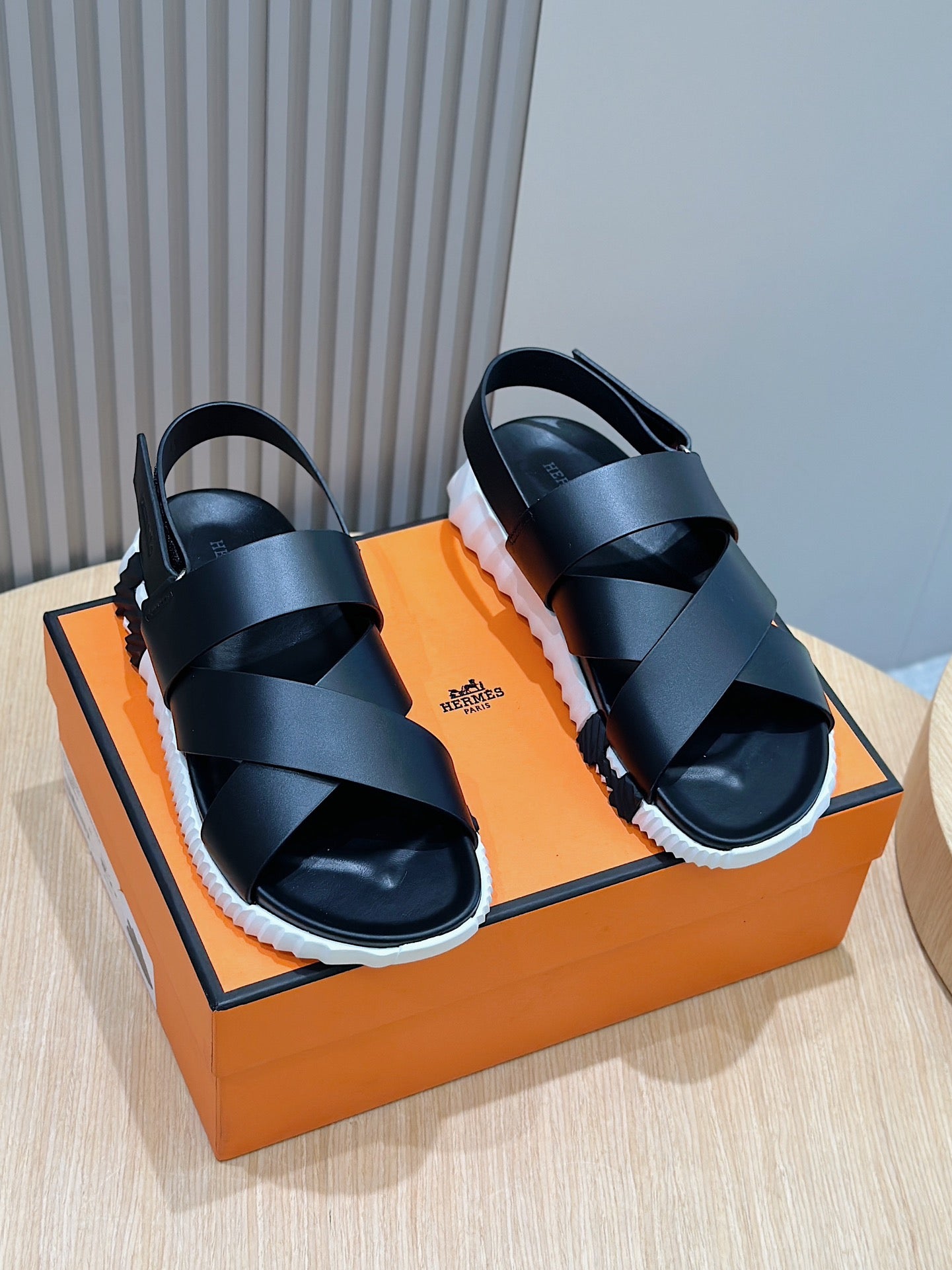 LuxluxHouse Best Quality Sandals Hermes