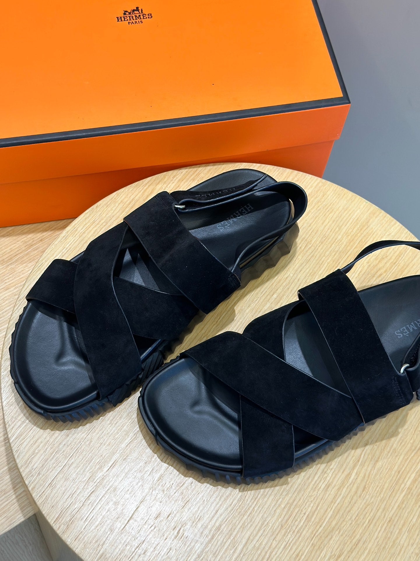 LuxluxHouse Best Quality Sandals Hermes