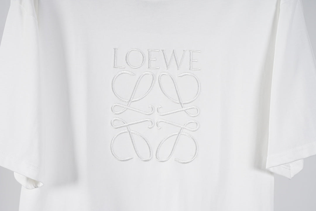 LuxluxHouse Best Quality Clothes T-shirt Loewe