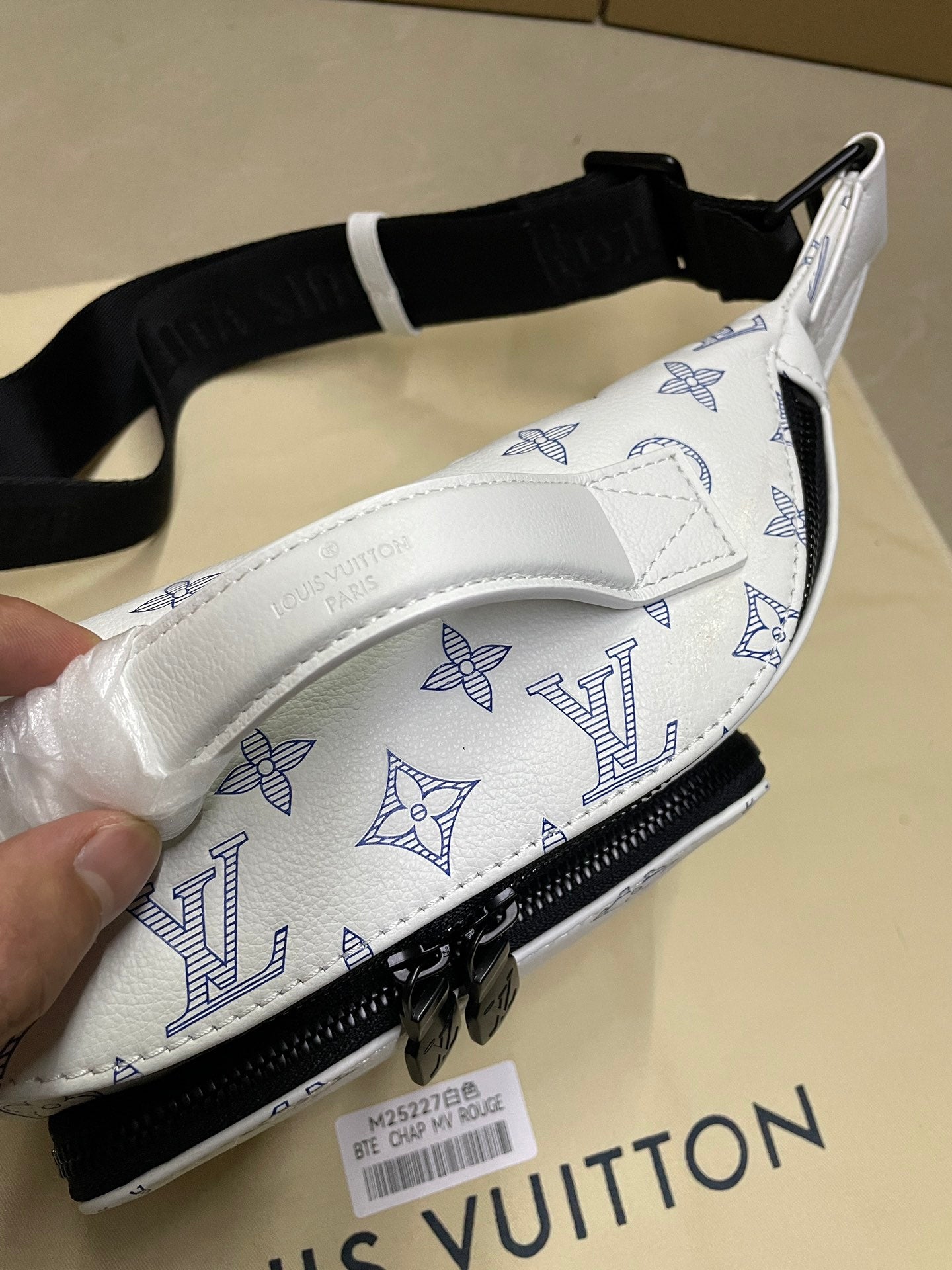 LuxluxHouse Best Quality Bags Louis Vuitton Men