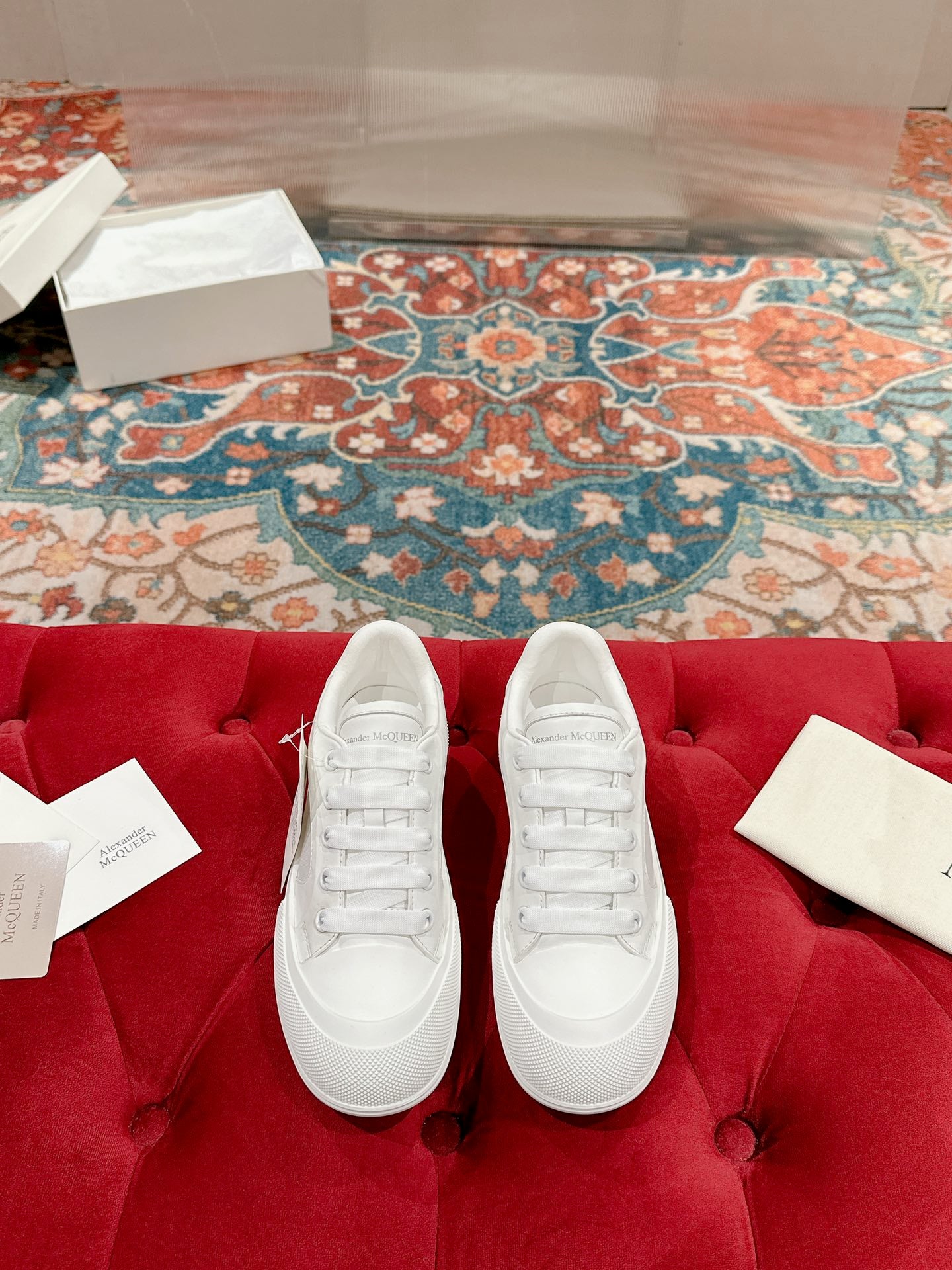 LuxluxHouse Best Quality Shoes Alexander McQueen