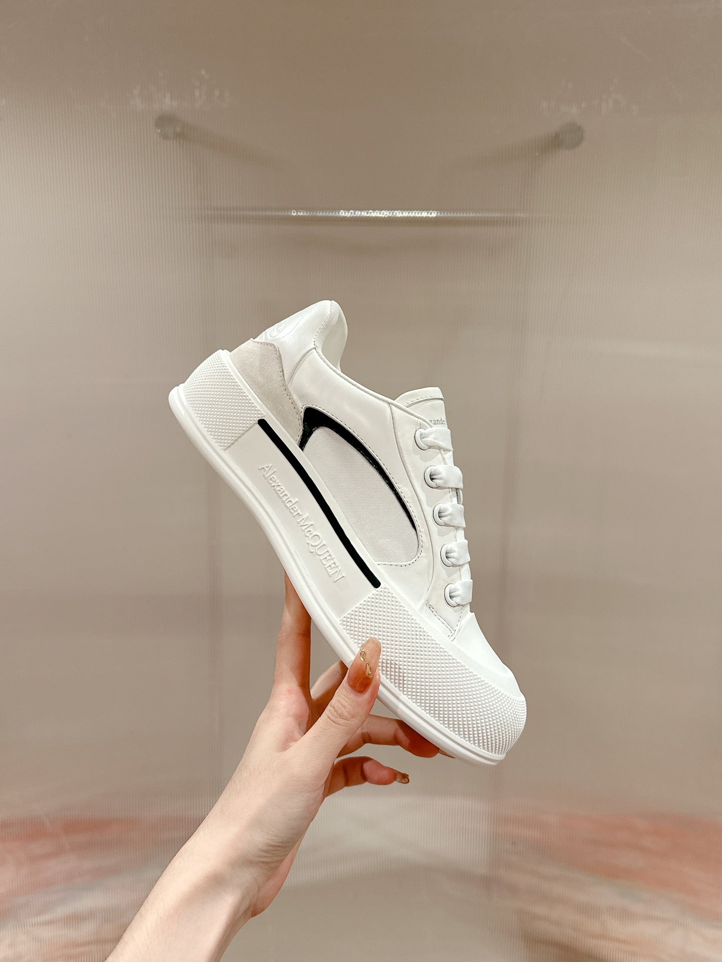 LuxluxHouse Best Quality Shoes Alexander McQueen