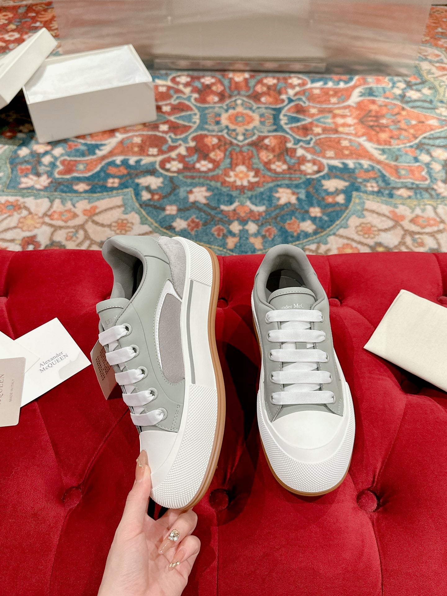 LuxluxHouse Best Quality Shoes Alexander McQueen