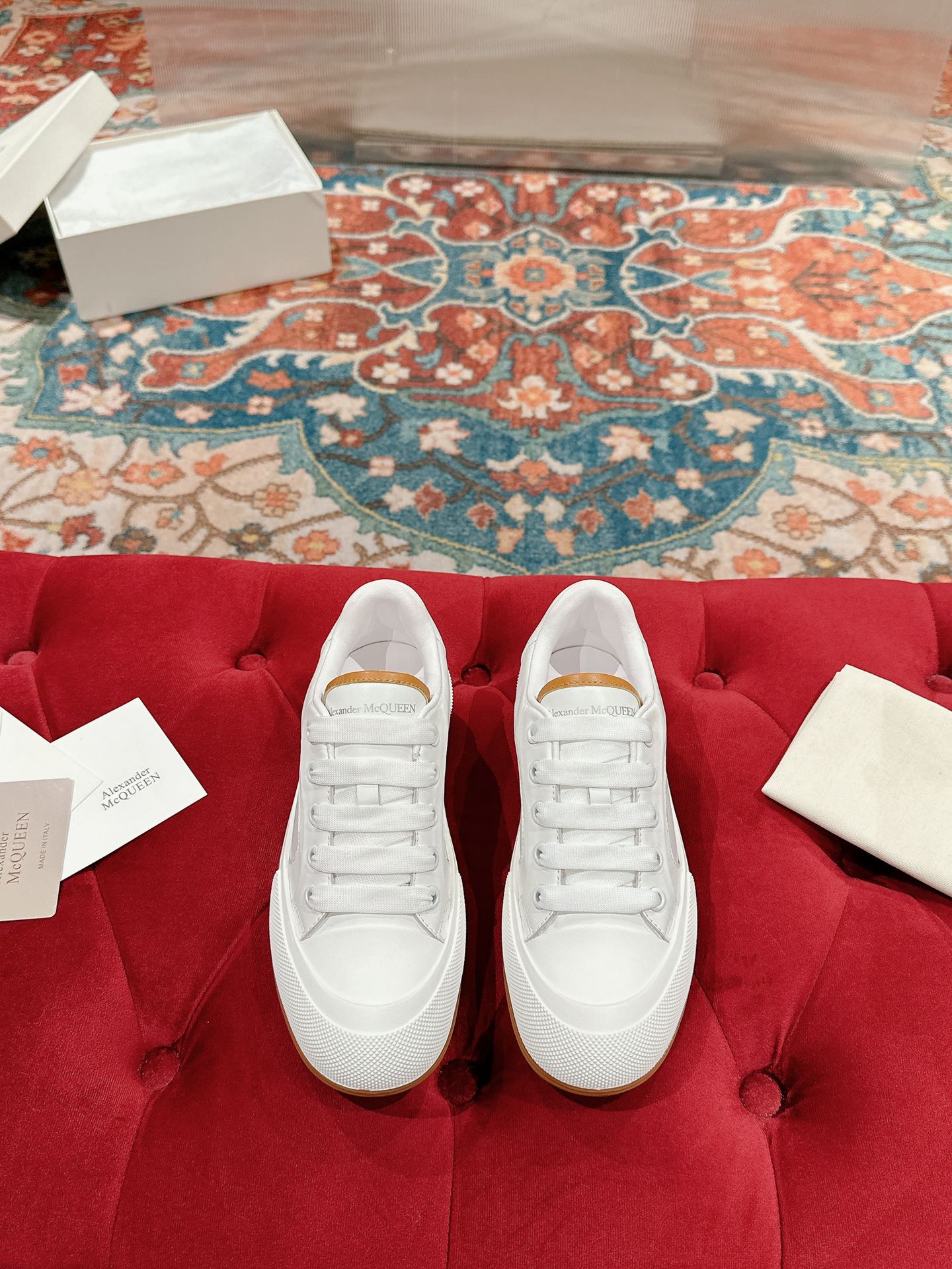 LuxluxHouse Best Quality Shoes Alexander McQueen