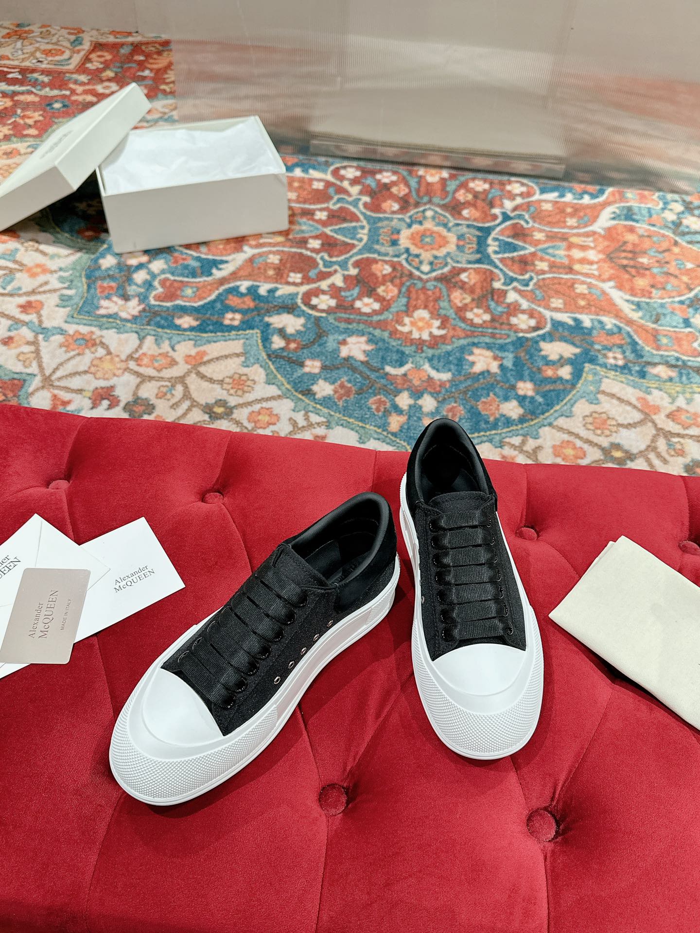 LuxluxHouse Best Quality Shoes Alexander McQueen