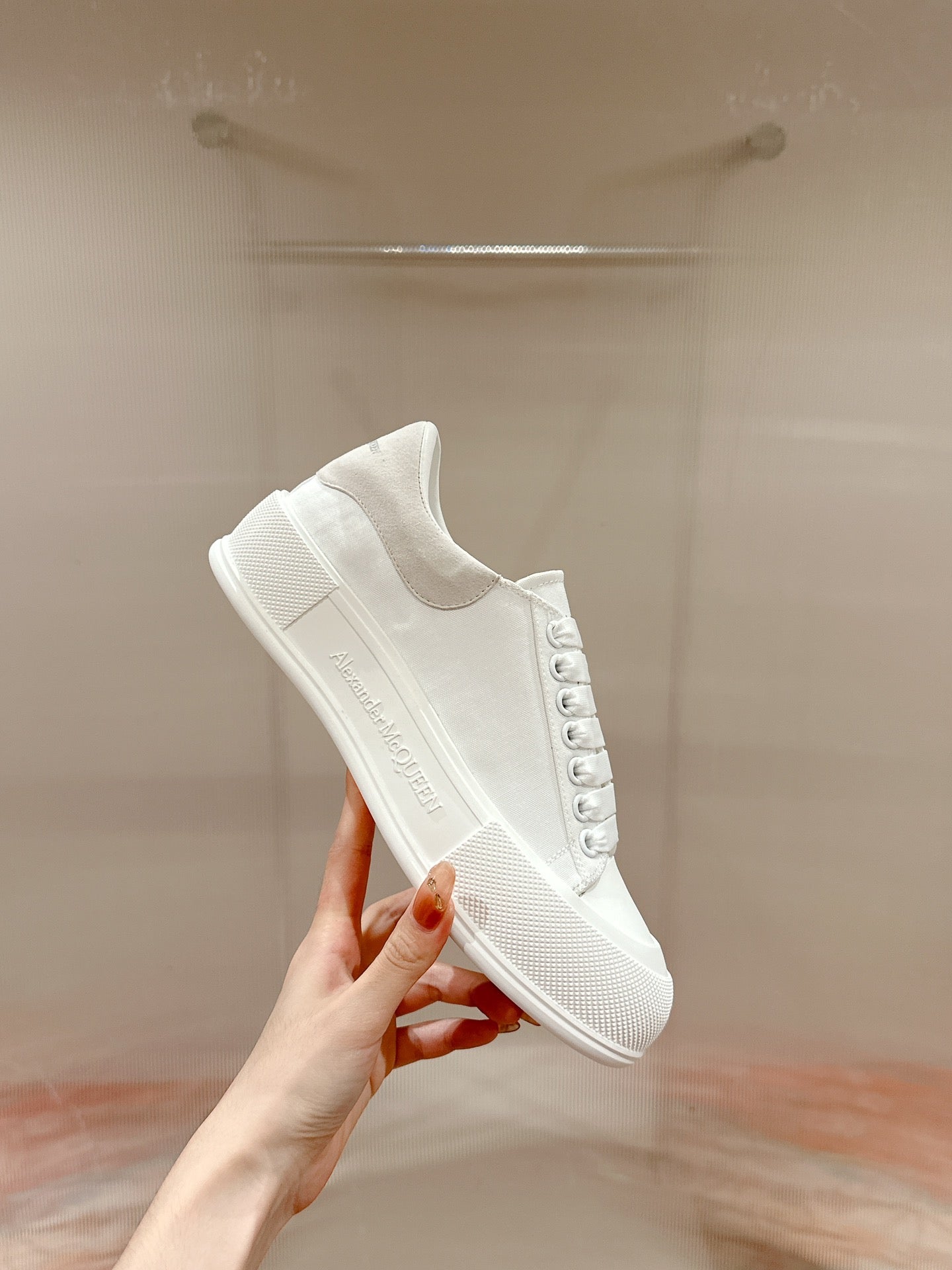 LuxluxHouse Best Quality Shoes Alexander McQueen