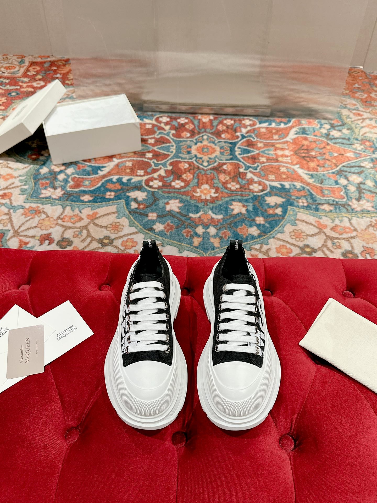 LuxluxHouse Best Quality Shoes Alexander McQueen