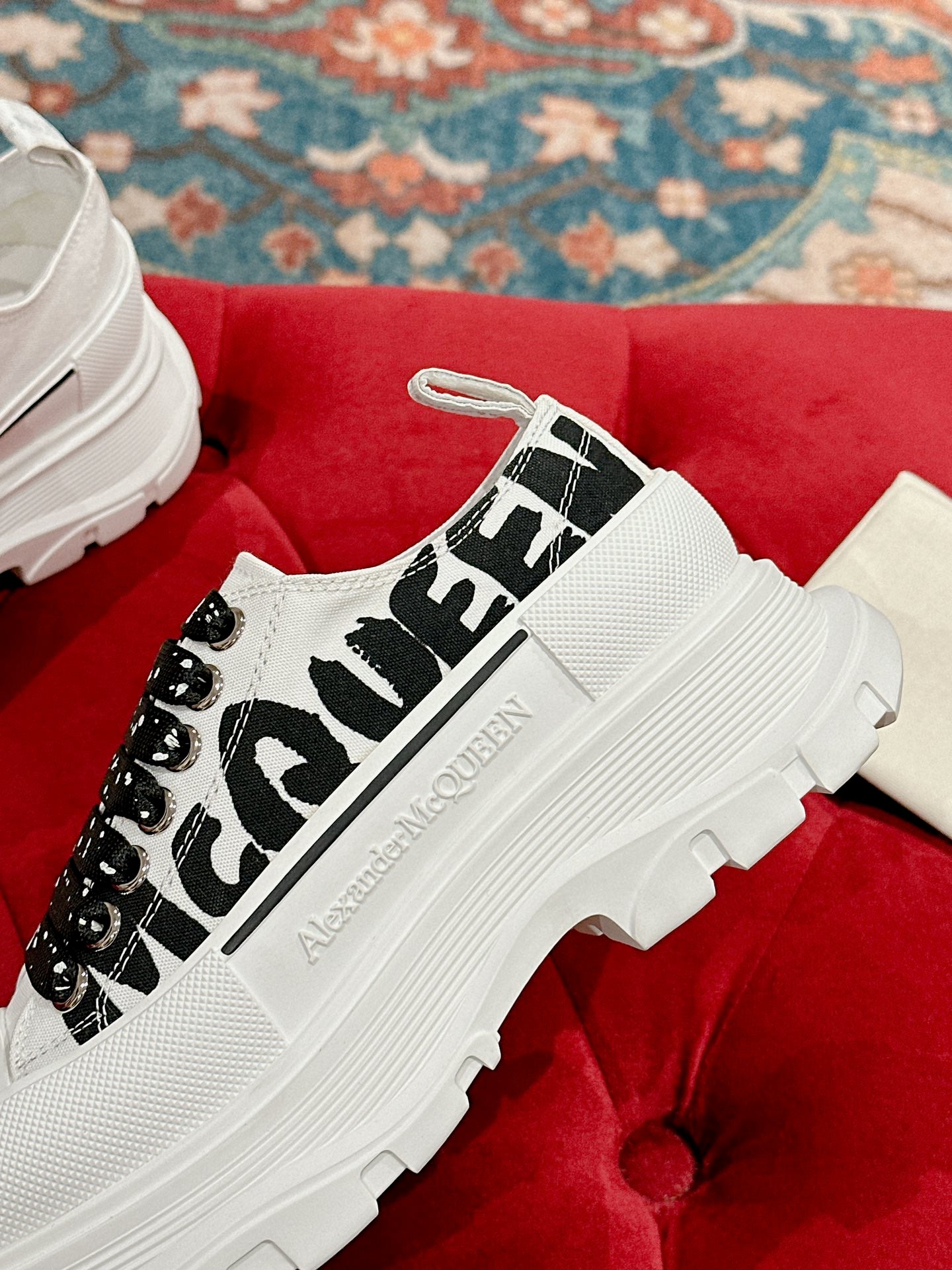 LuxluxHouse Best Quality Shoes Alexander McQueen