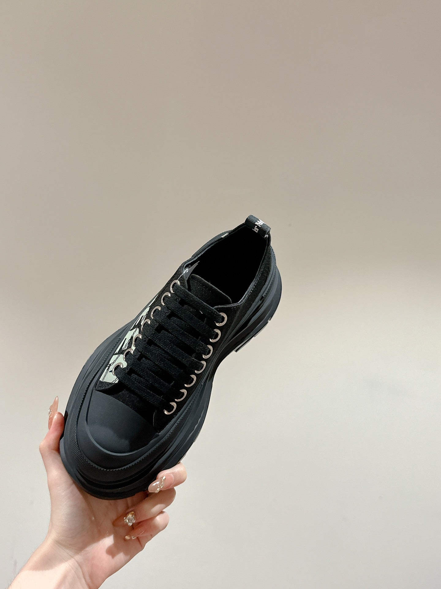 LuxluxHouse Best Quality Shoes Alexander McQueen