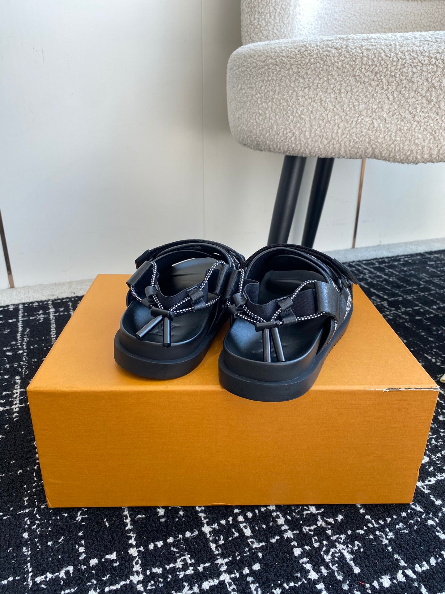 LuxluxHouse Best Quality Sandals Louis Vuitton