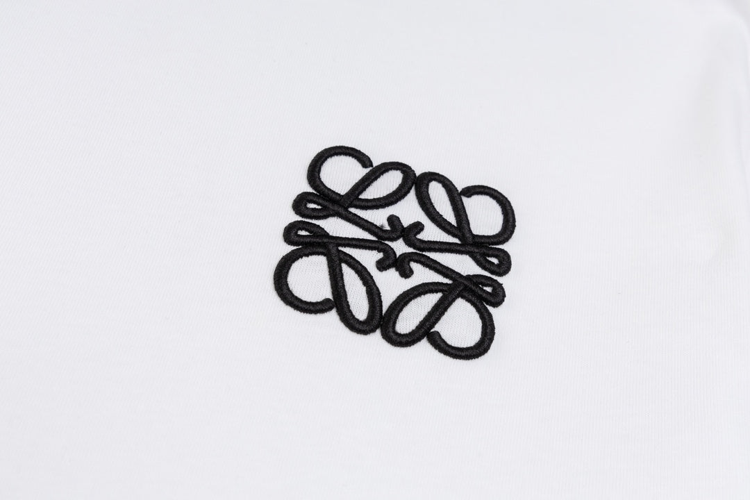 LuxluxHouse Best Quality Clothes T-shirt Loewe