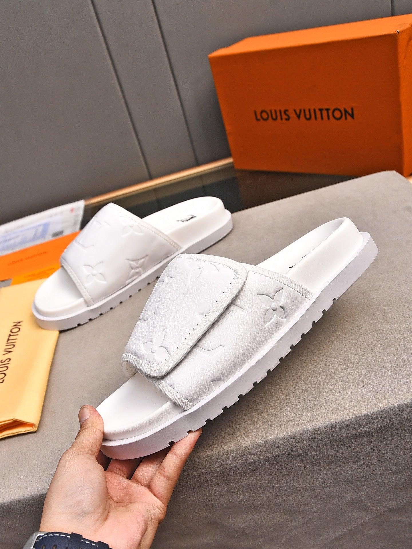 LuxluxHouse Best Quality Sandals Louis Vuitton