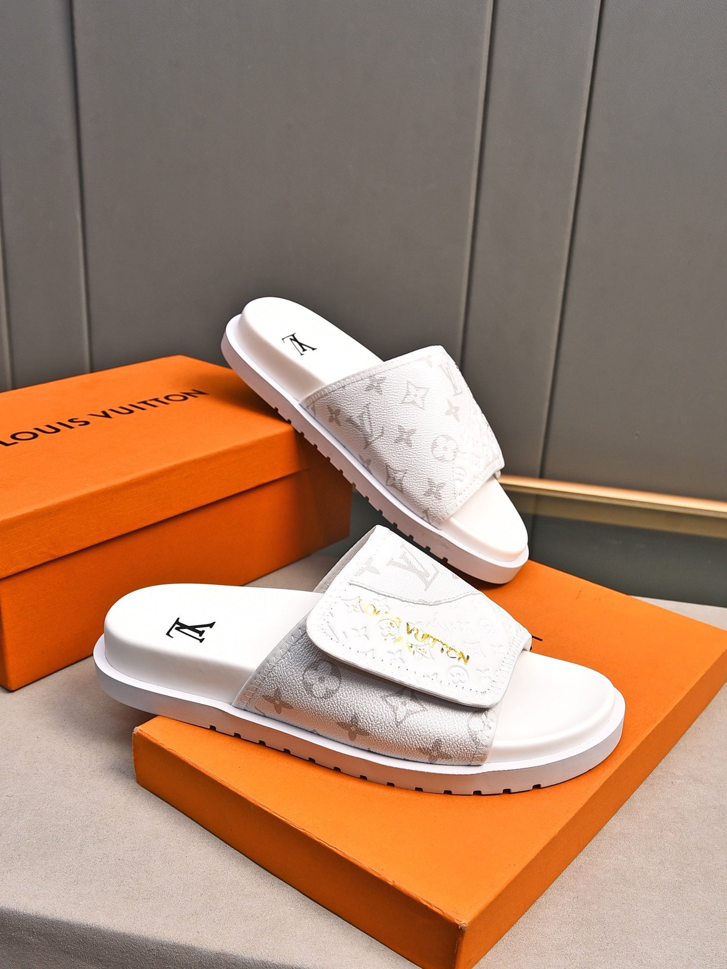 LuxluxHouse Best Quality Sandals Louis Vuitton