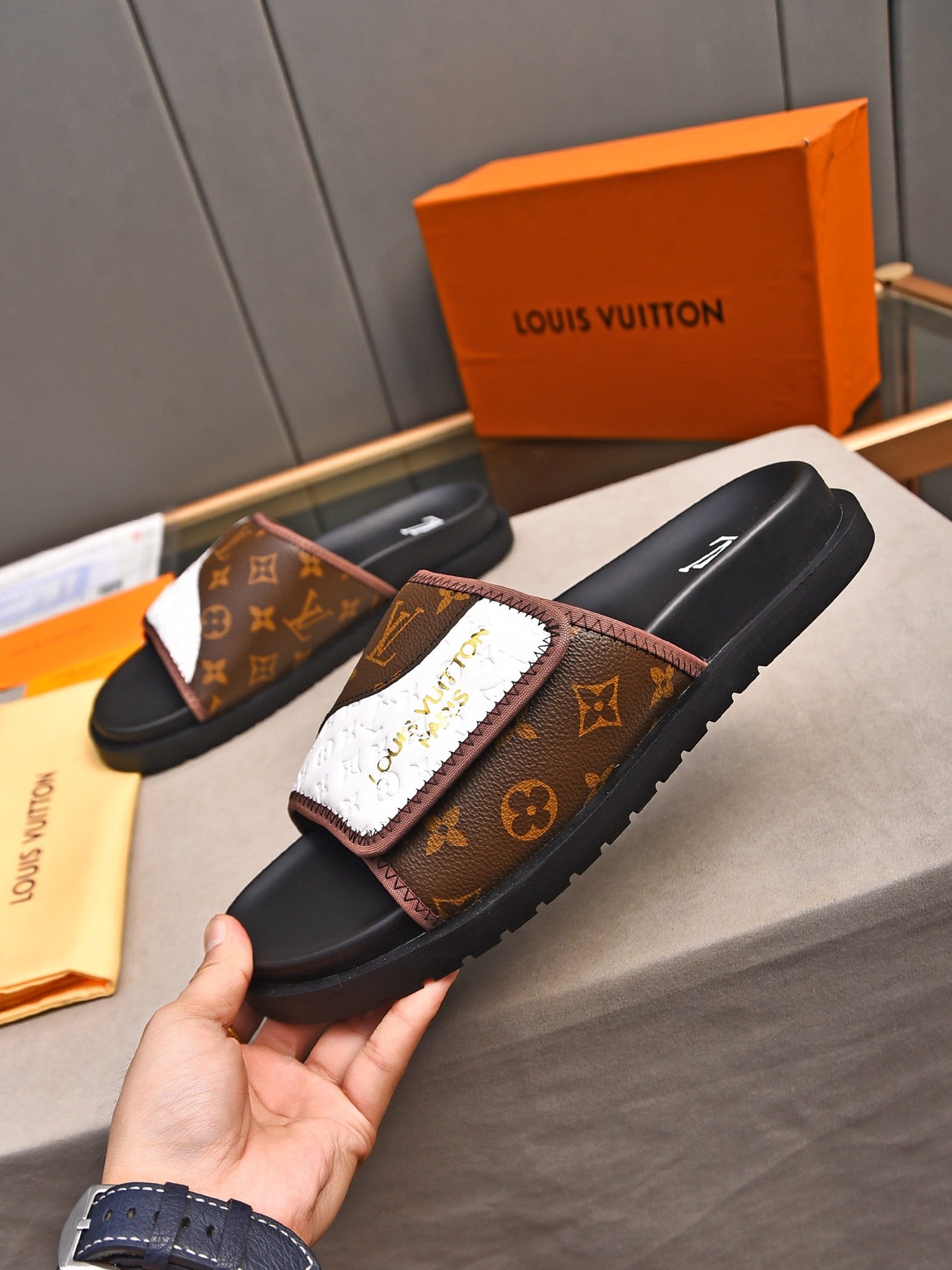LuxluxHouse Best Quality Sandals Louis Vuitton