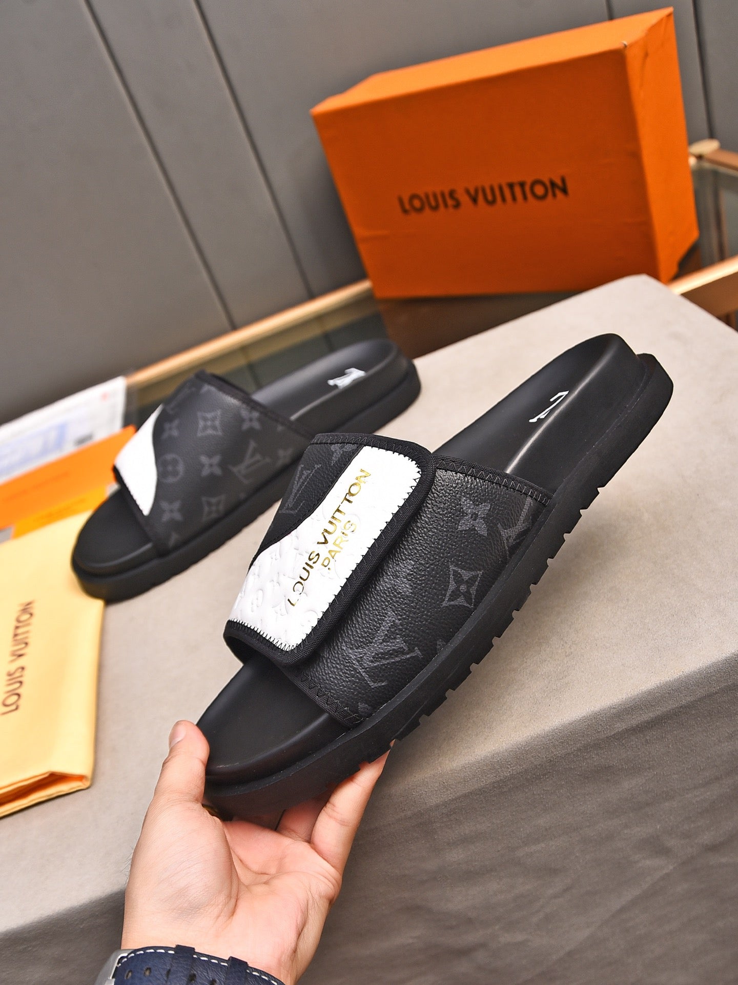 LuxluxHouse Best Quality Sandals Louis Vuitton
