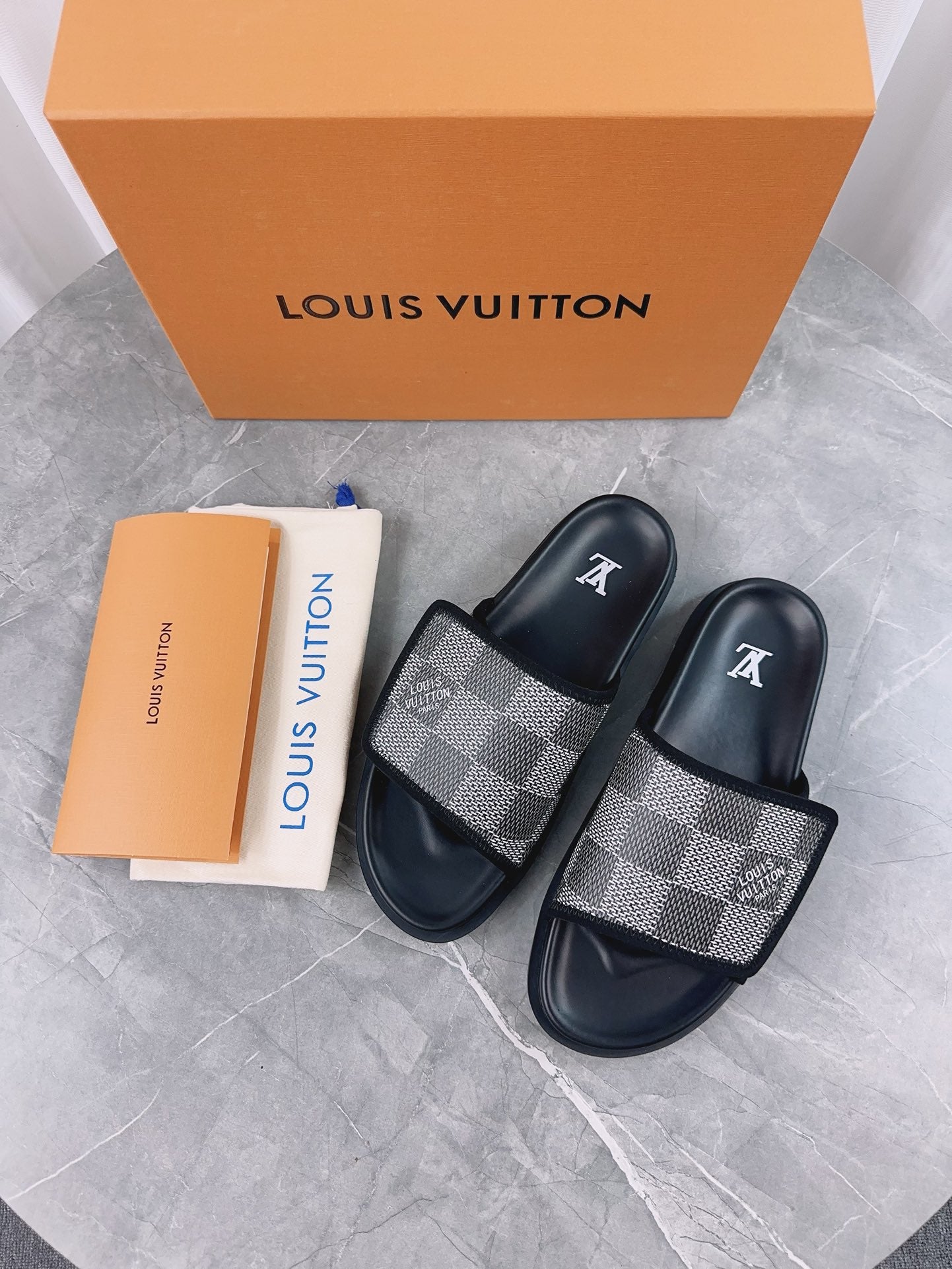 LuxluxHouse Best Quality Sandals Louis Vuitton