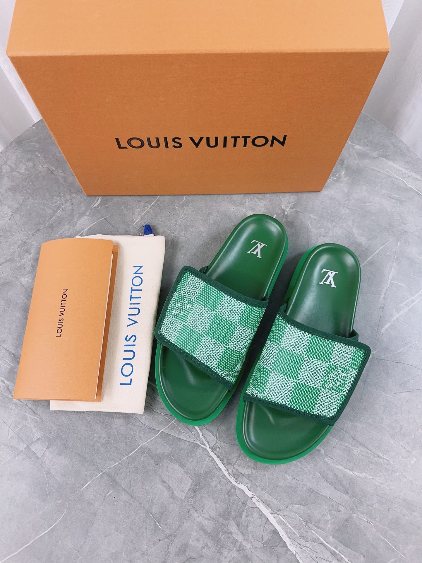 LuxluxHouse Best Quality Sandals Louis Vuitton