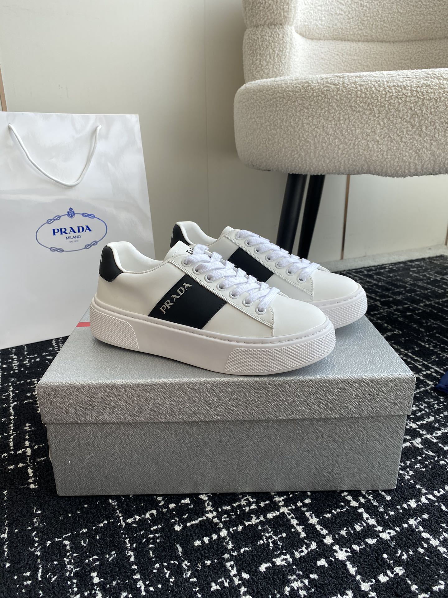 LuxluxHouse Best Quality Shoes Prada