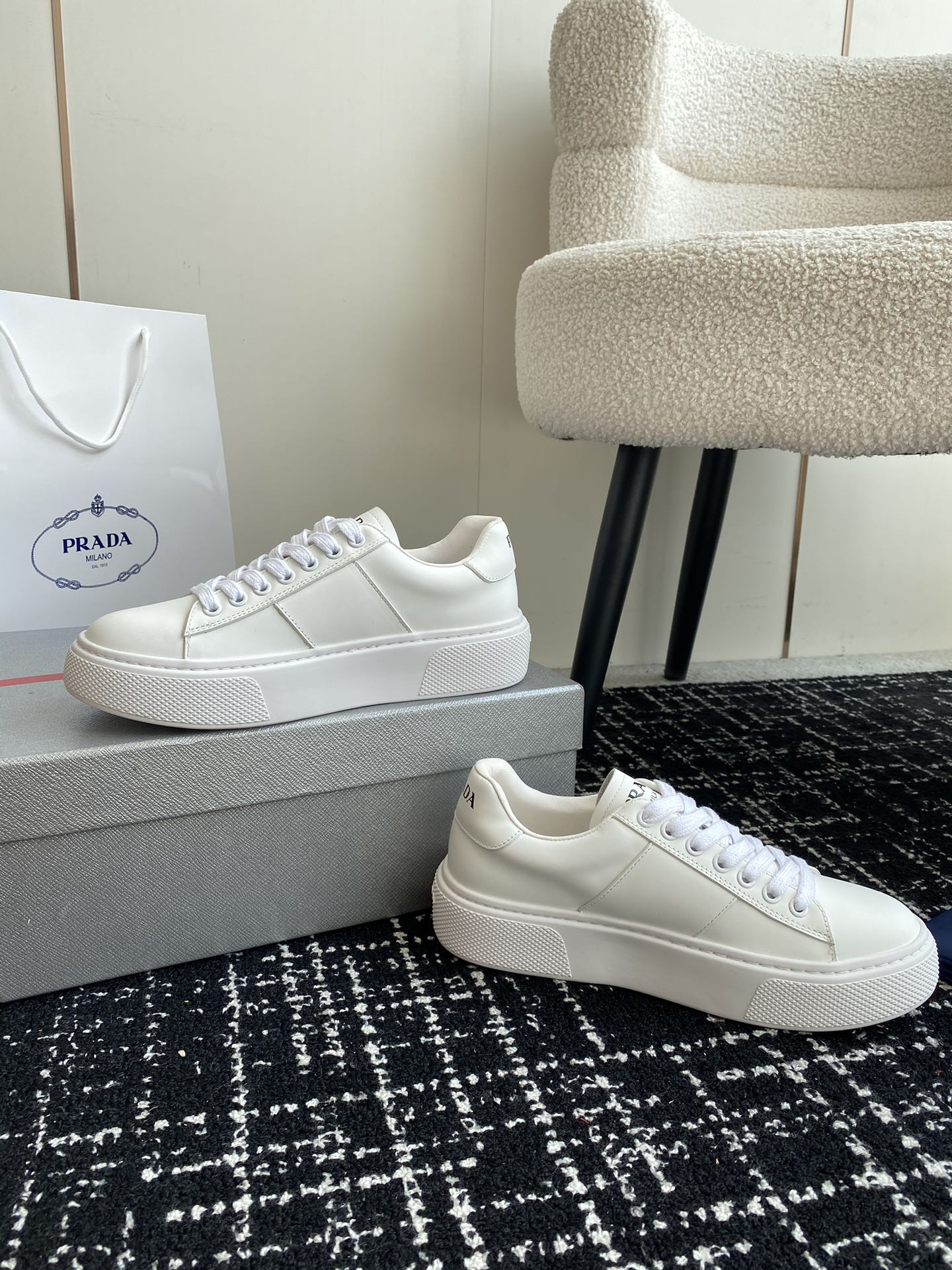 LuxluxHouse Best Quality Shoes Prada