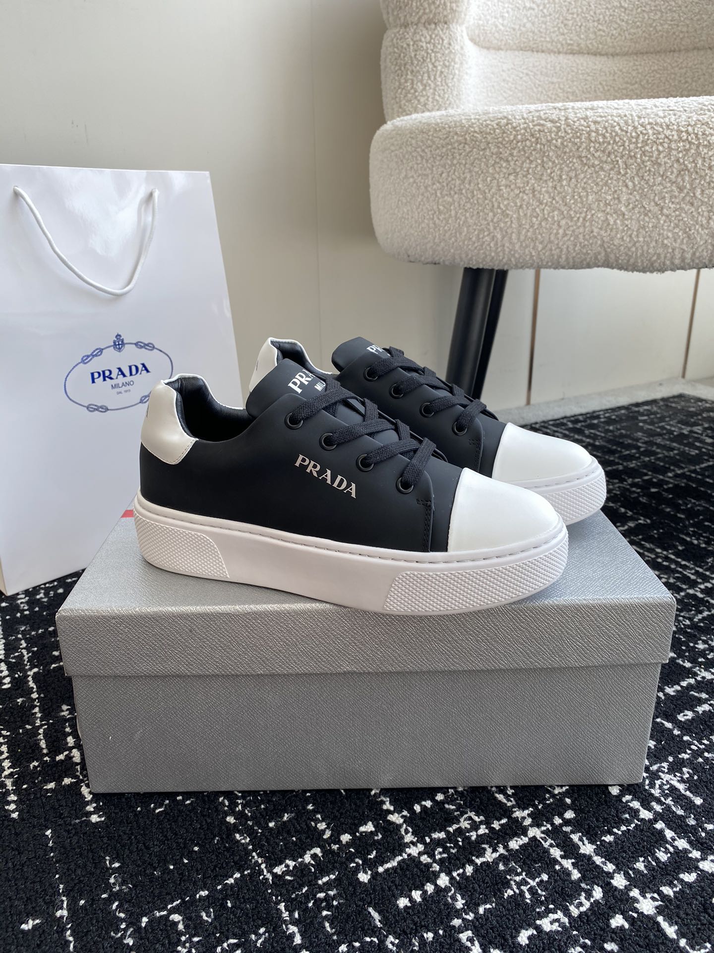 LuxluxHouse Best Quality Shoes Prada