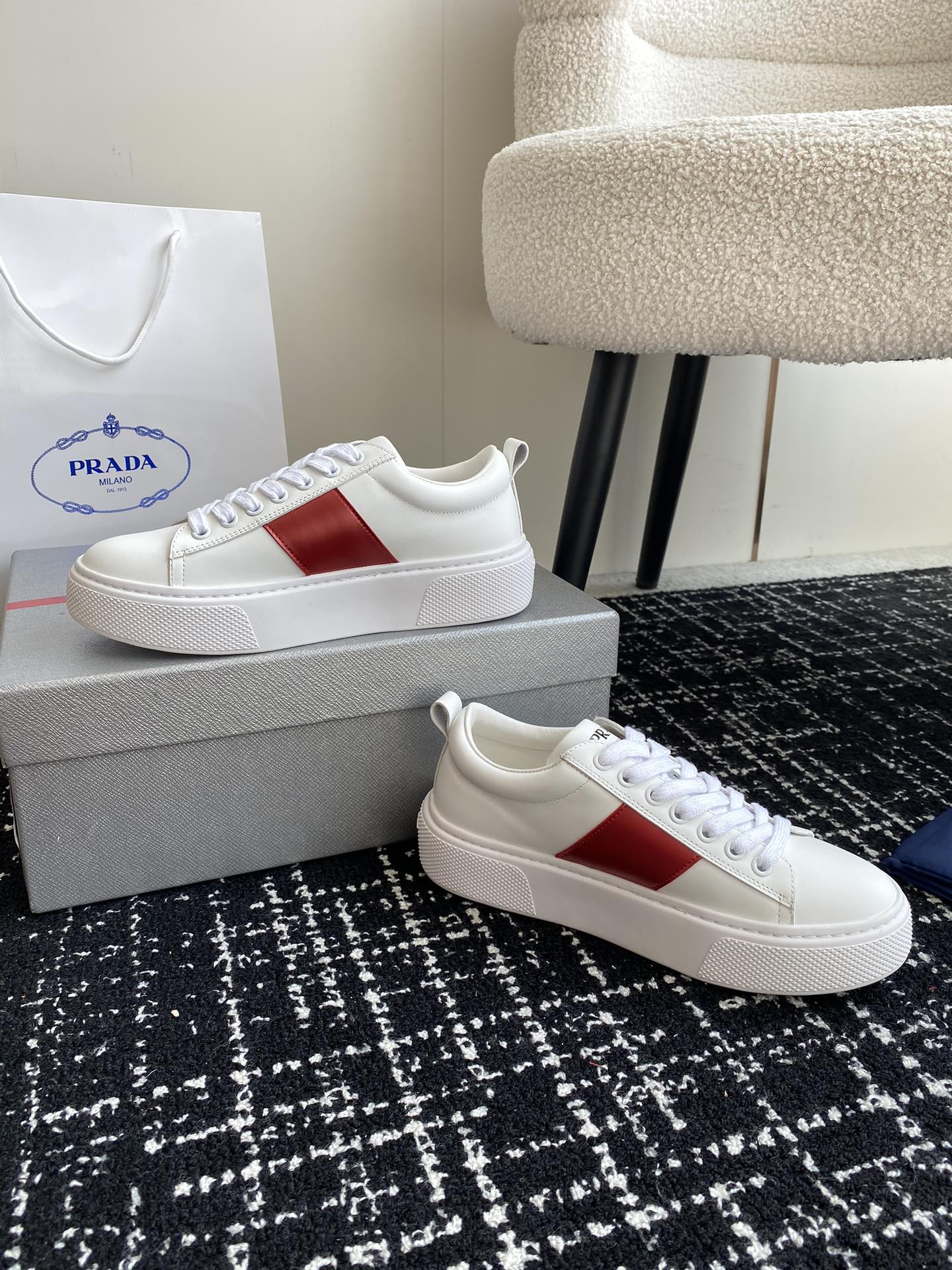 LuxluxHouse Best Quality Shoes Prada