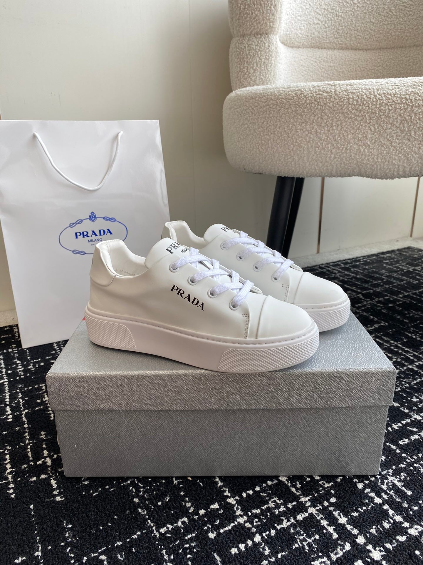 LuxluxHouse Best Quality Shoes Prada