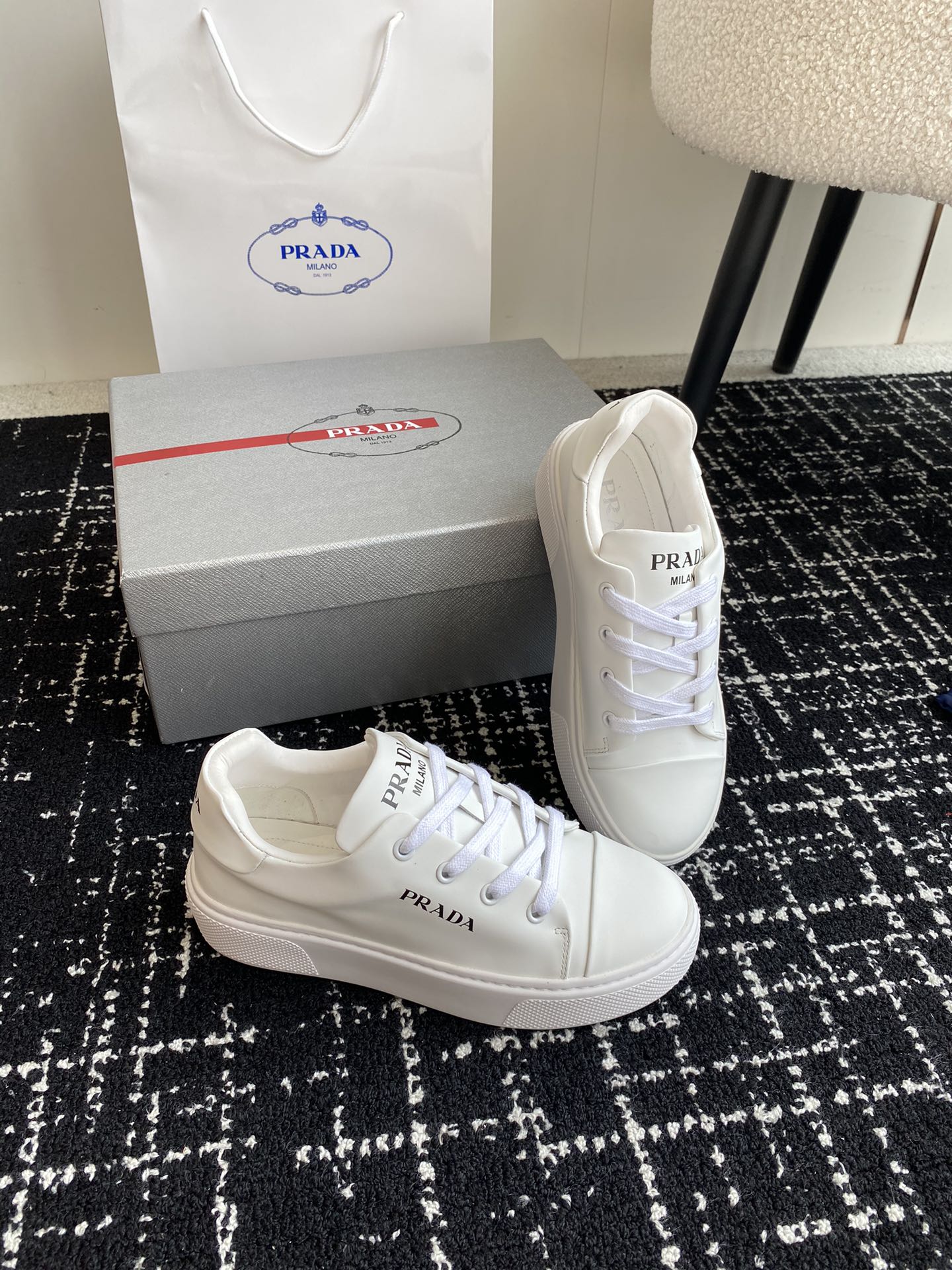 LuxluxHouse Best Quality Shoes Prada