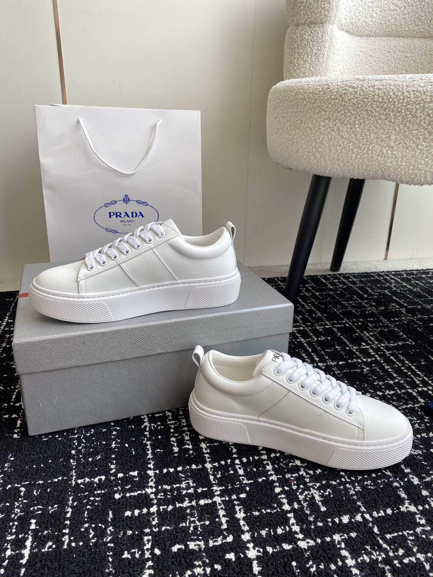 LuxluxHouse Best Quality Shoes Prada