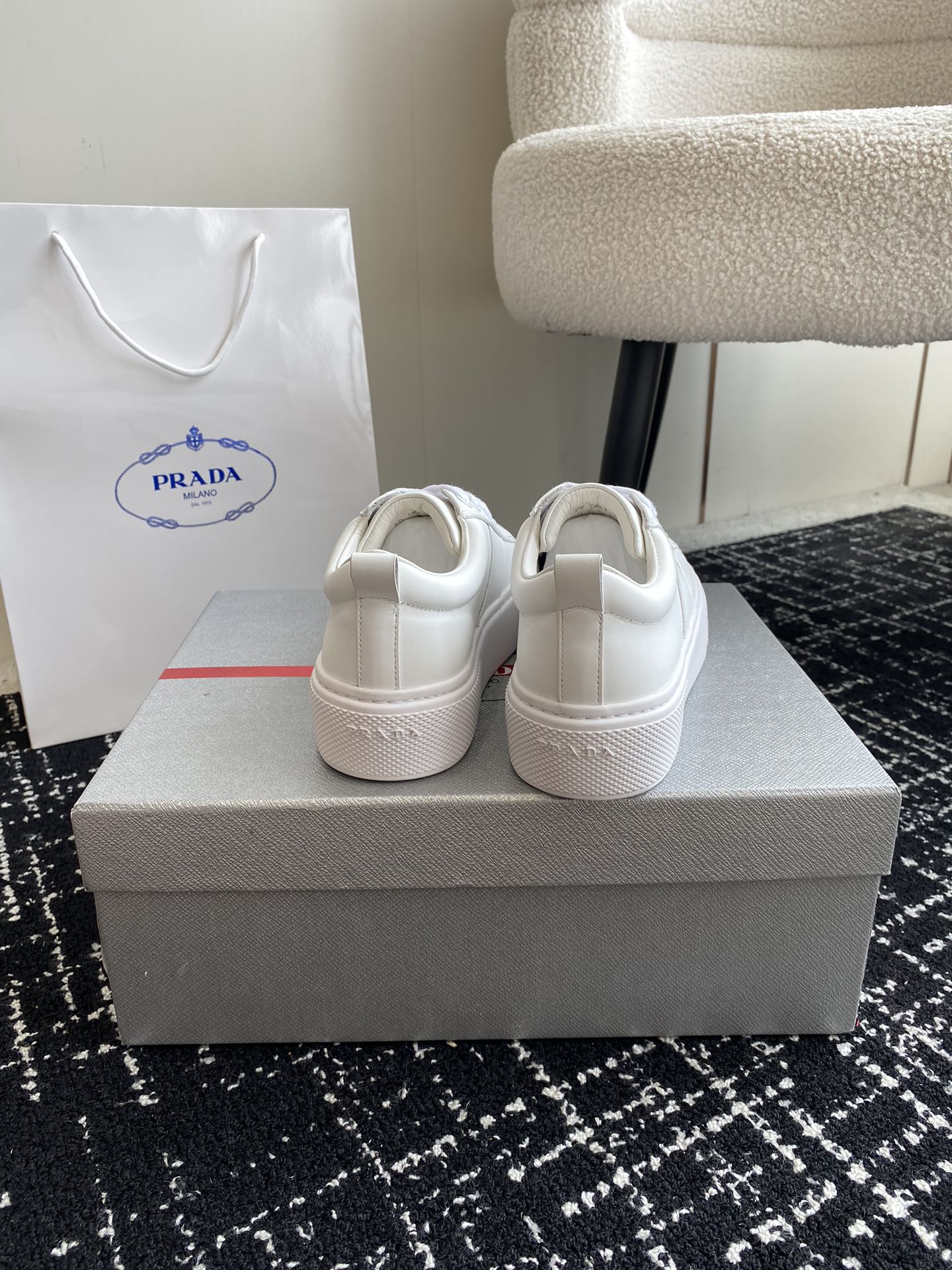 LuxluxHouse Best Quality Shoes Prada