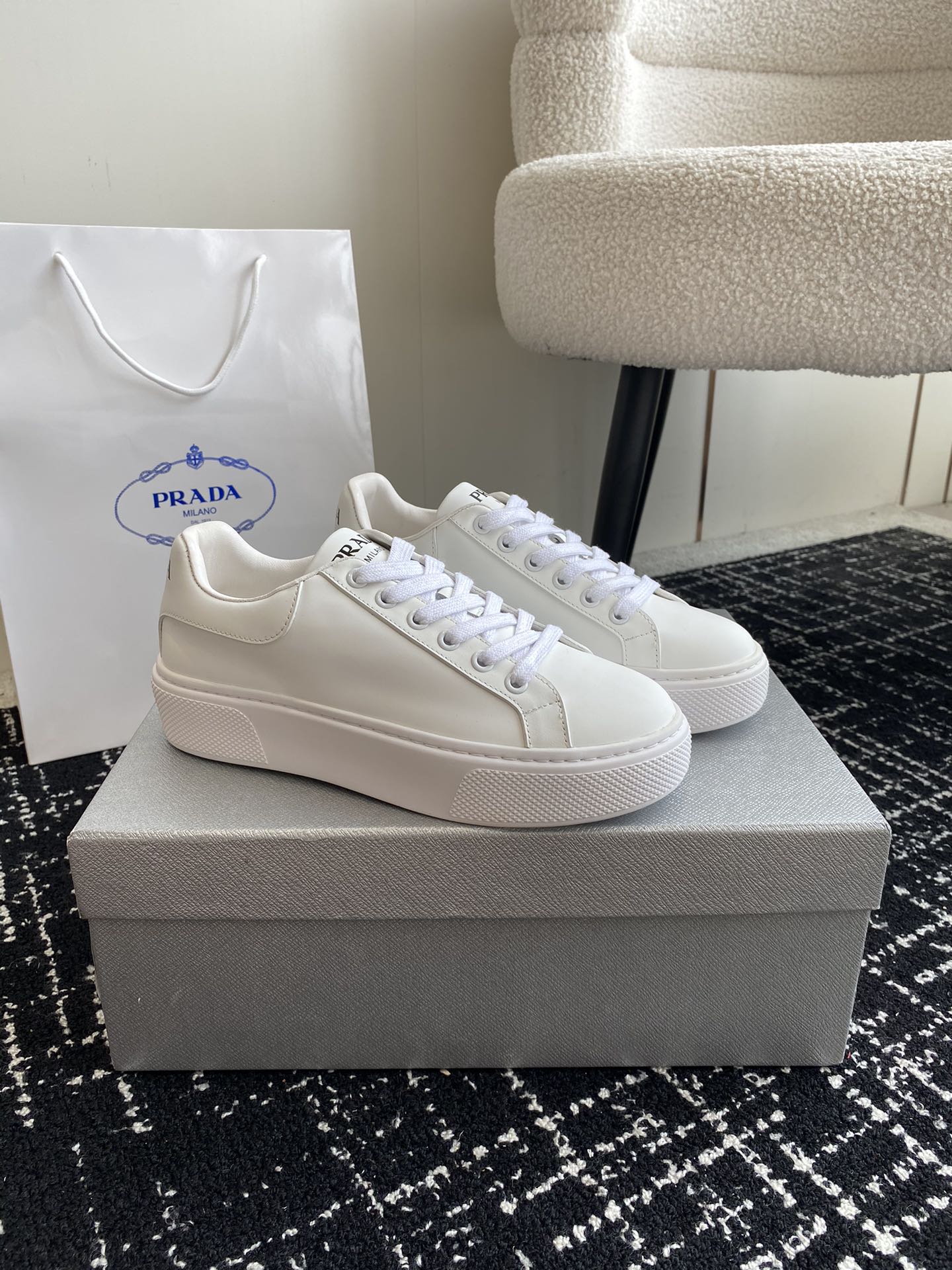 LuxluxHouse Best Quality Shoes Prada