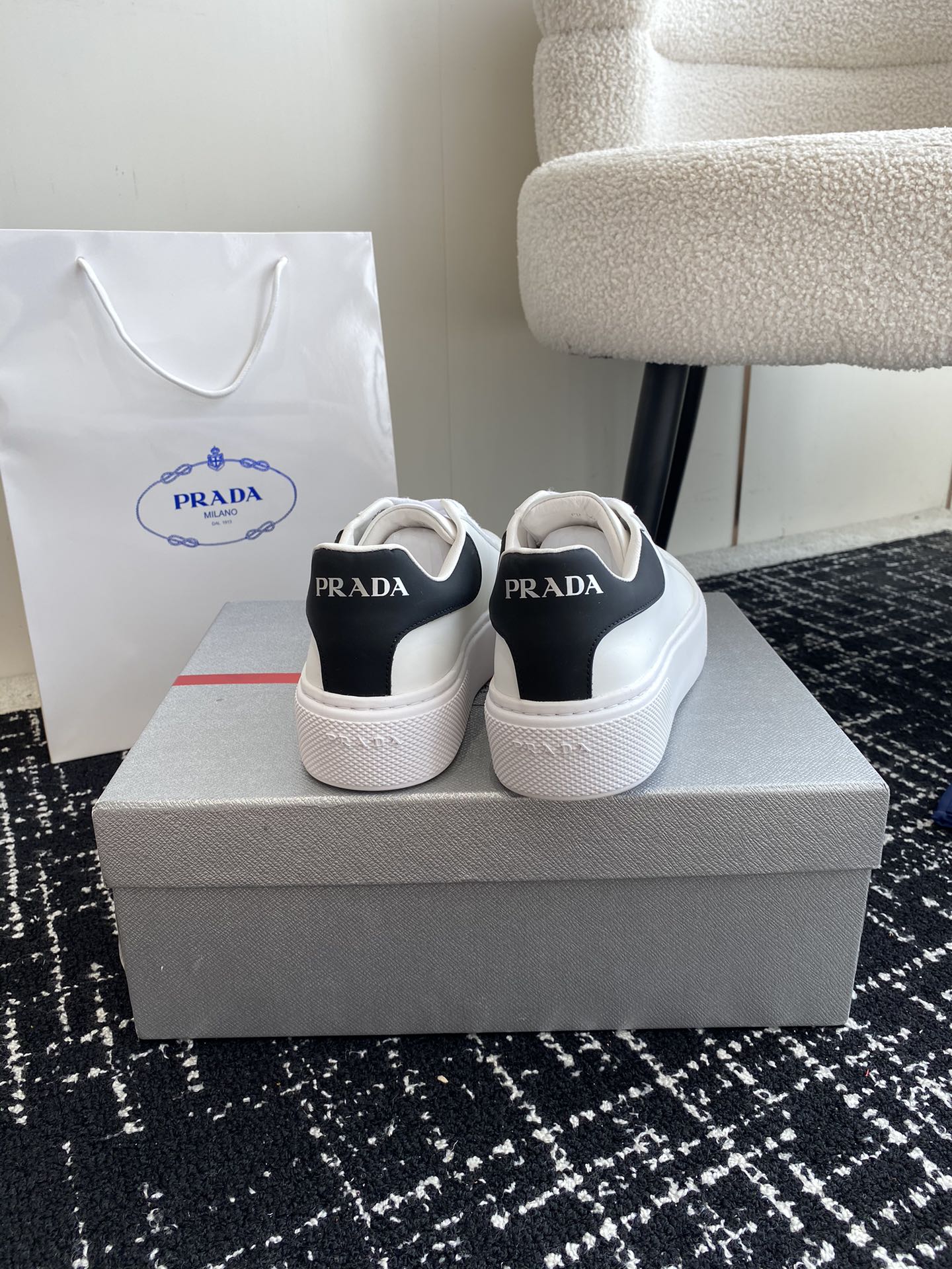 LuxluxHouse Best Quality Shoes Prada