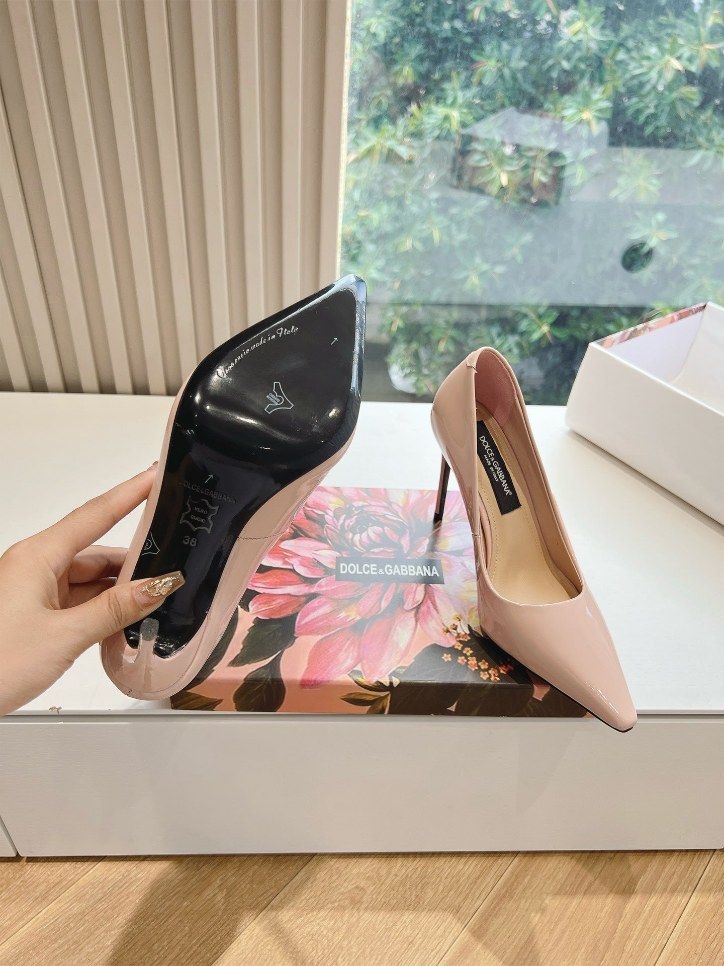 LuxluxHouse Best Quality Dolce & Gabbana Women Shoes