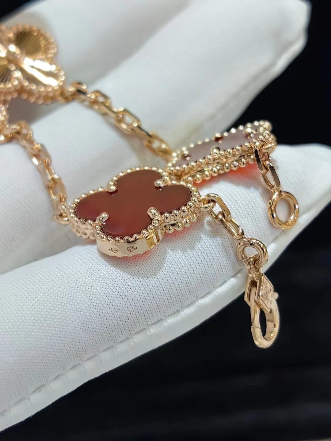 LuxluxHouse Best Quality Accessories Van Cleef & Arpels