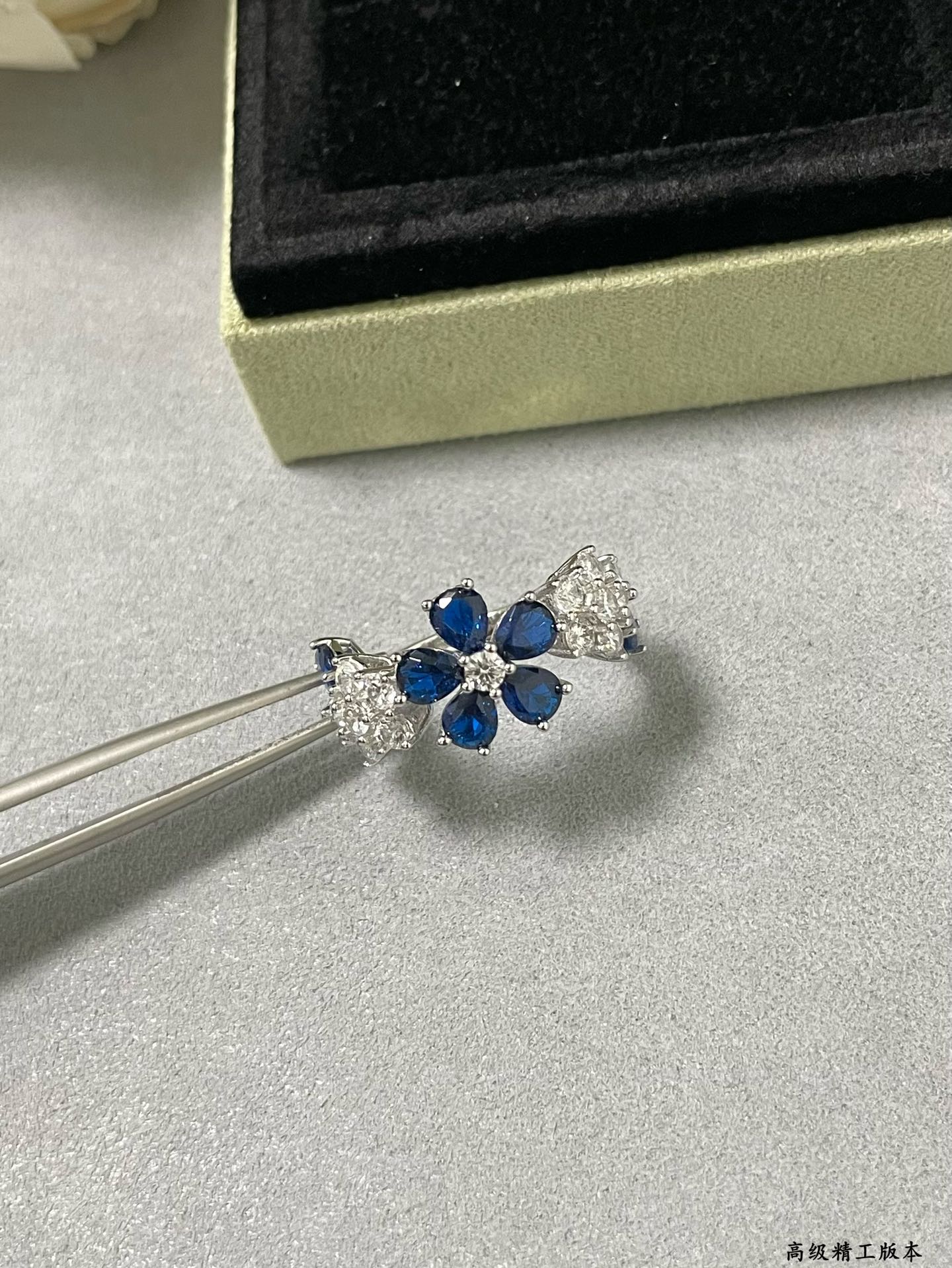 LuxluxHouse Best Quality Accessories Van Cleef & Arpels