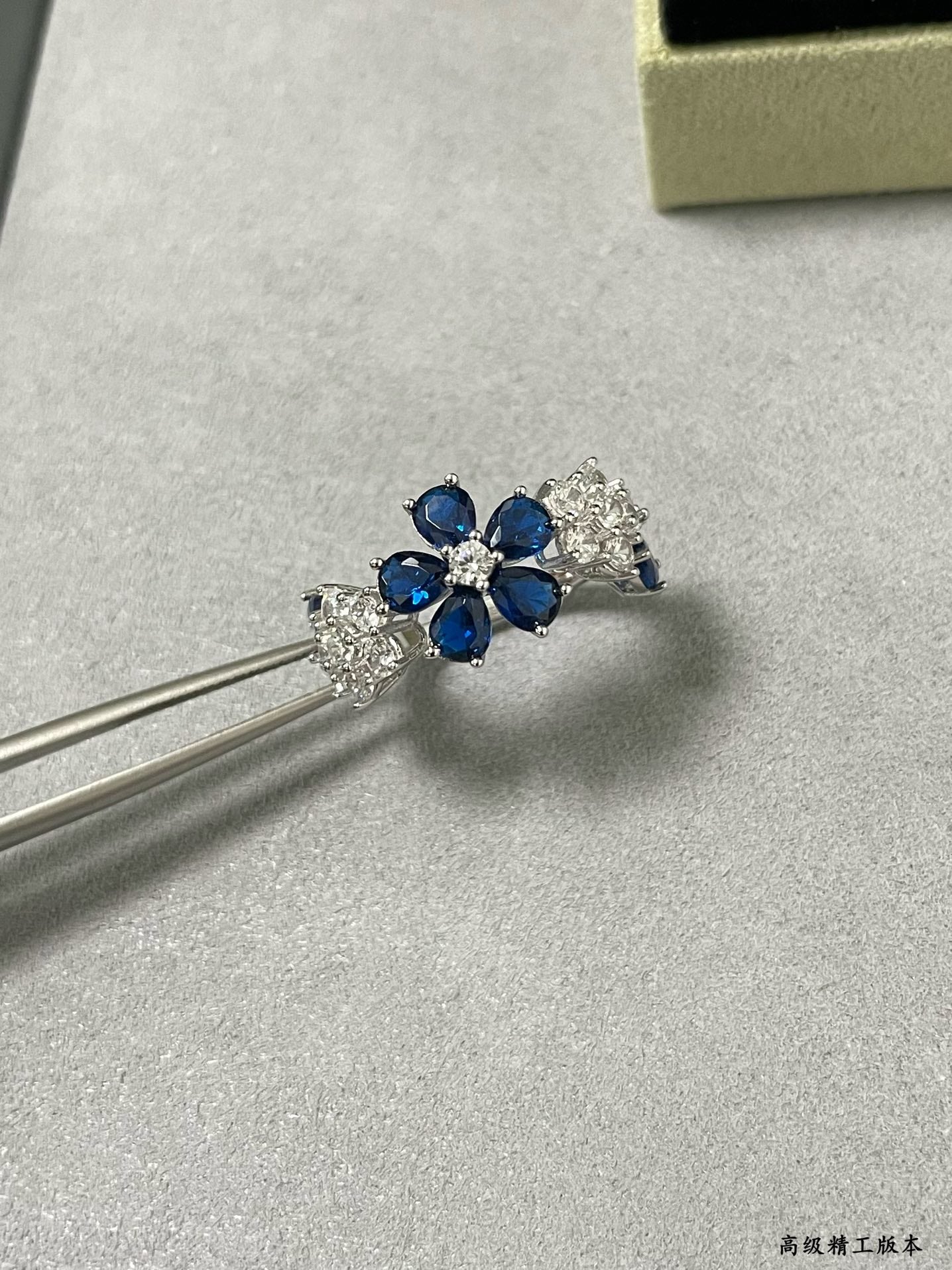 LuxluxHouse Best Quality Accessories Van Cleef & Arpels