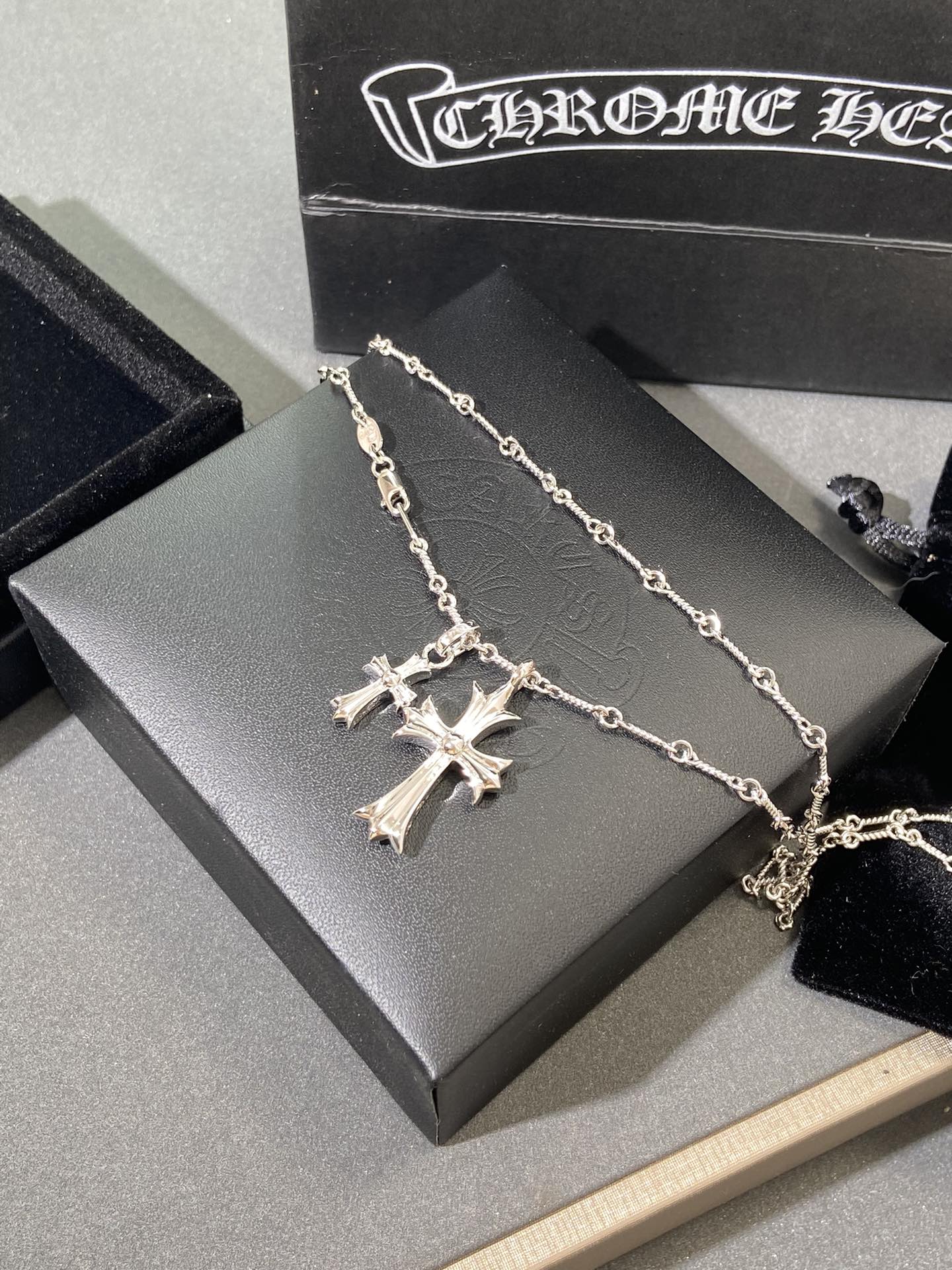 LuxluxHouse Best Quality Accessories Necklace Chrome Hearts