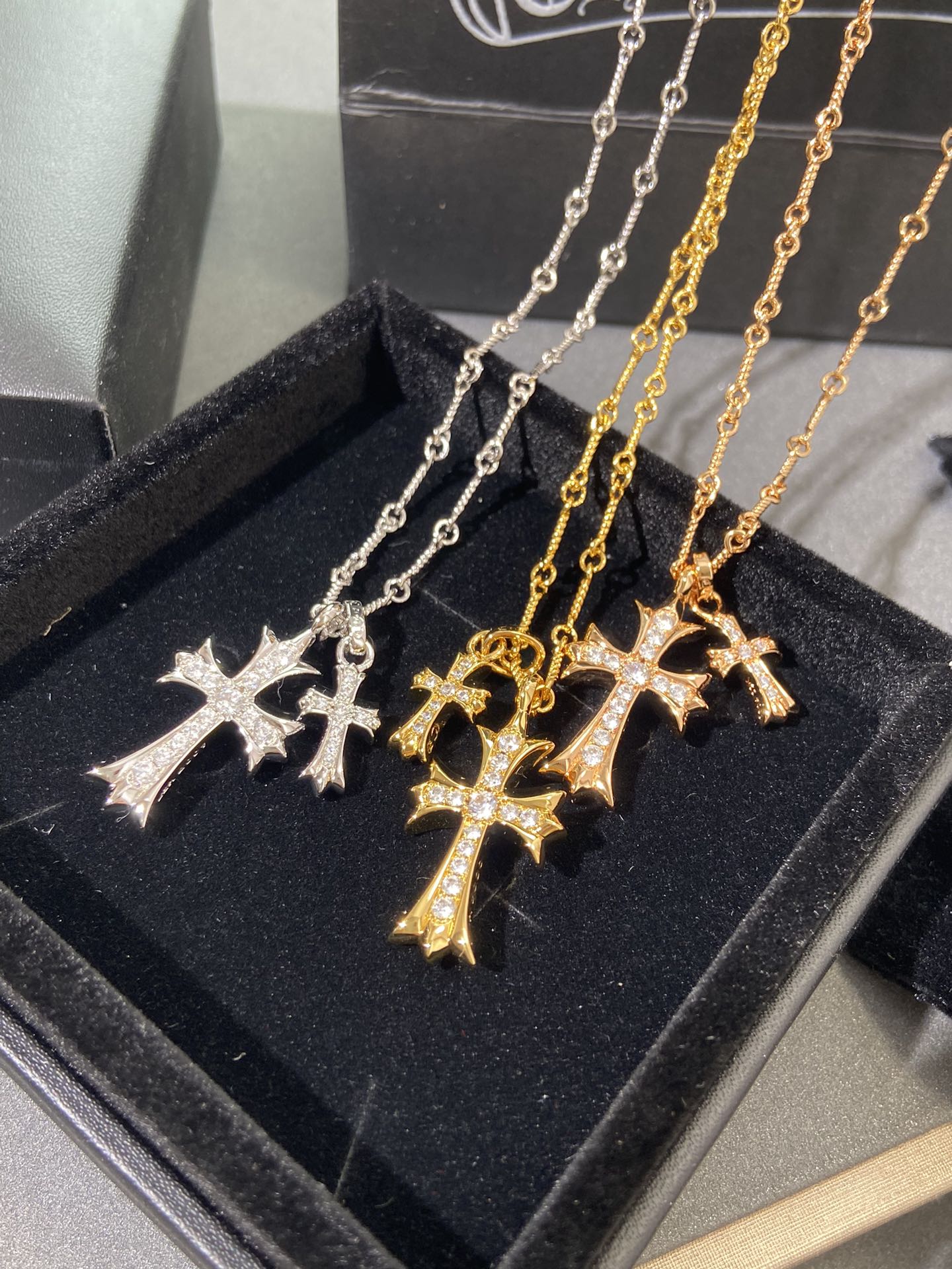 LuxluxHouse Best Quality Accessories Necklace Chrome Hearts